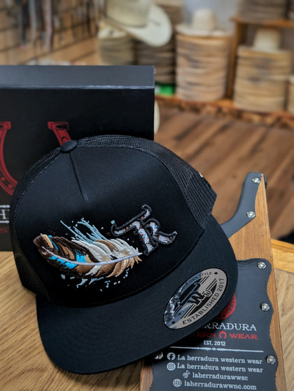 TEXAS RANCH CAP BLACK FEATHER LOGO