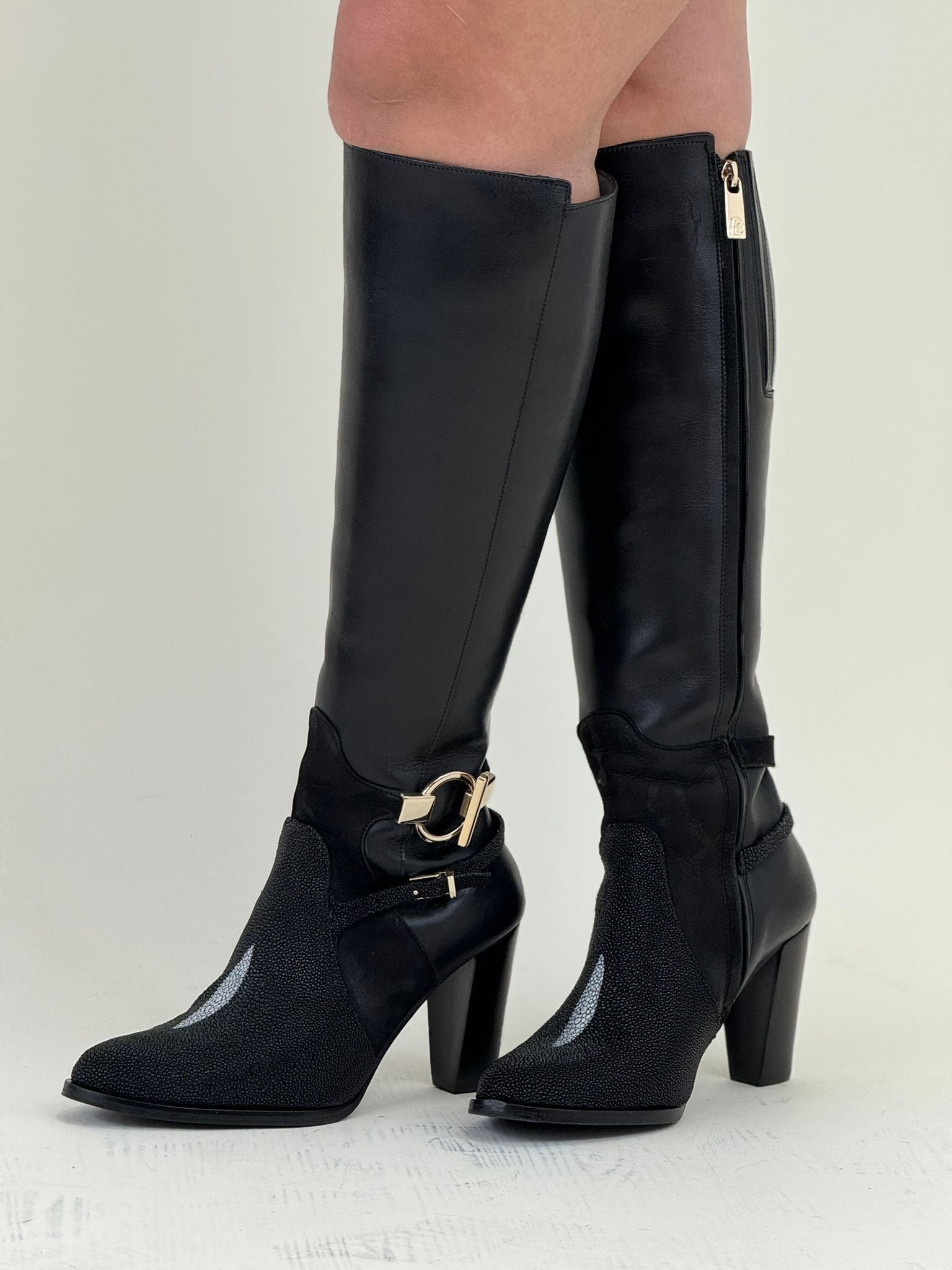 WOMEN’S FRANCO CUADRA TALL BOOT STINGRAY VELVET BLACK