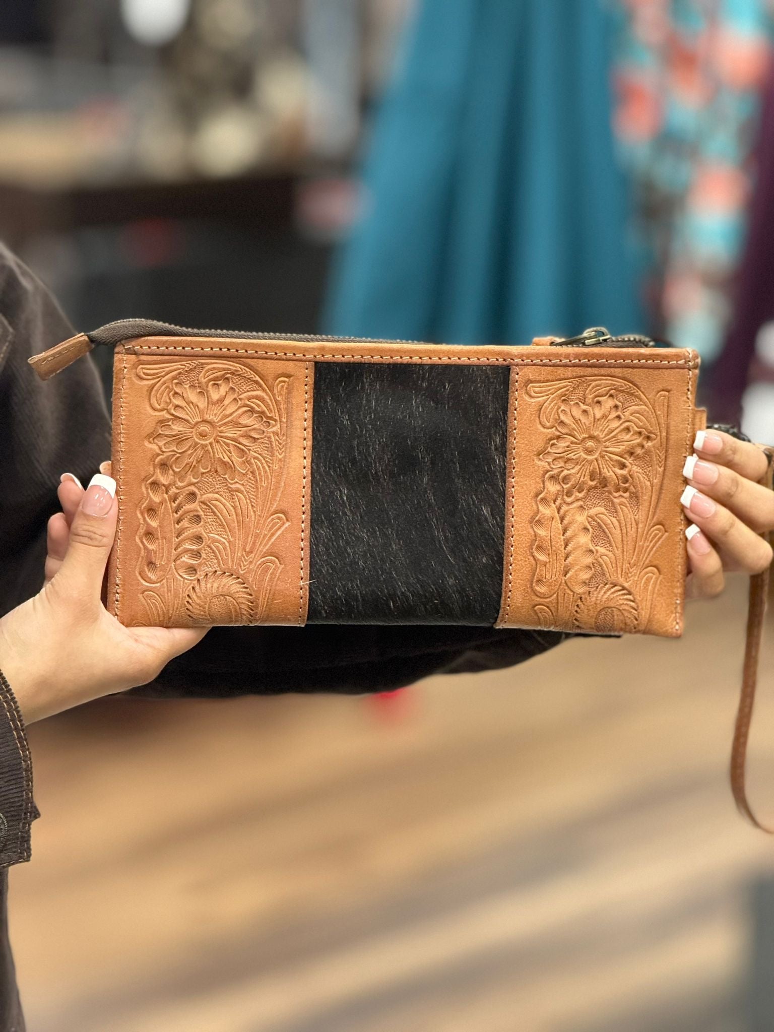 STS RANCHWEAR COWHIDE BLACK YIPEE KIYAY CLUTCH