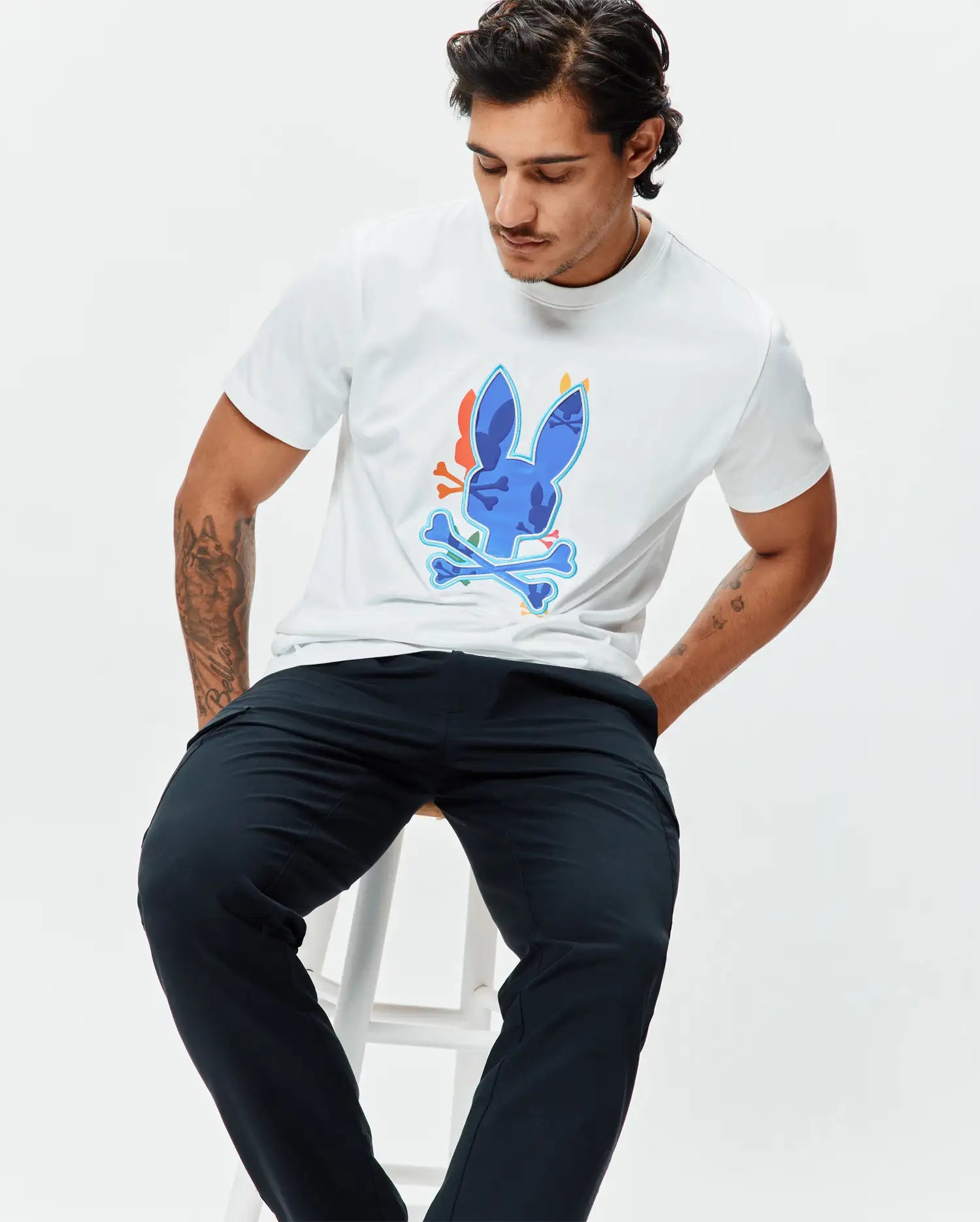 CAMISETA GRÁFICA TANNER DE PSYCHO BUNNY BLANCA Y MULTICOLOR - MT0200279