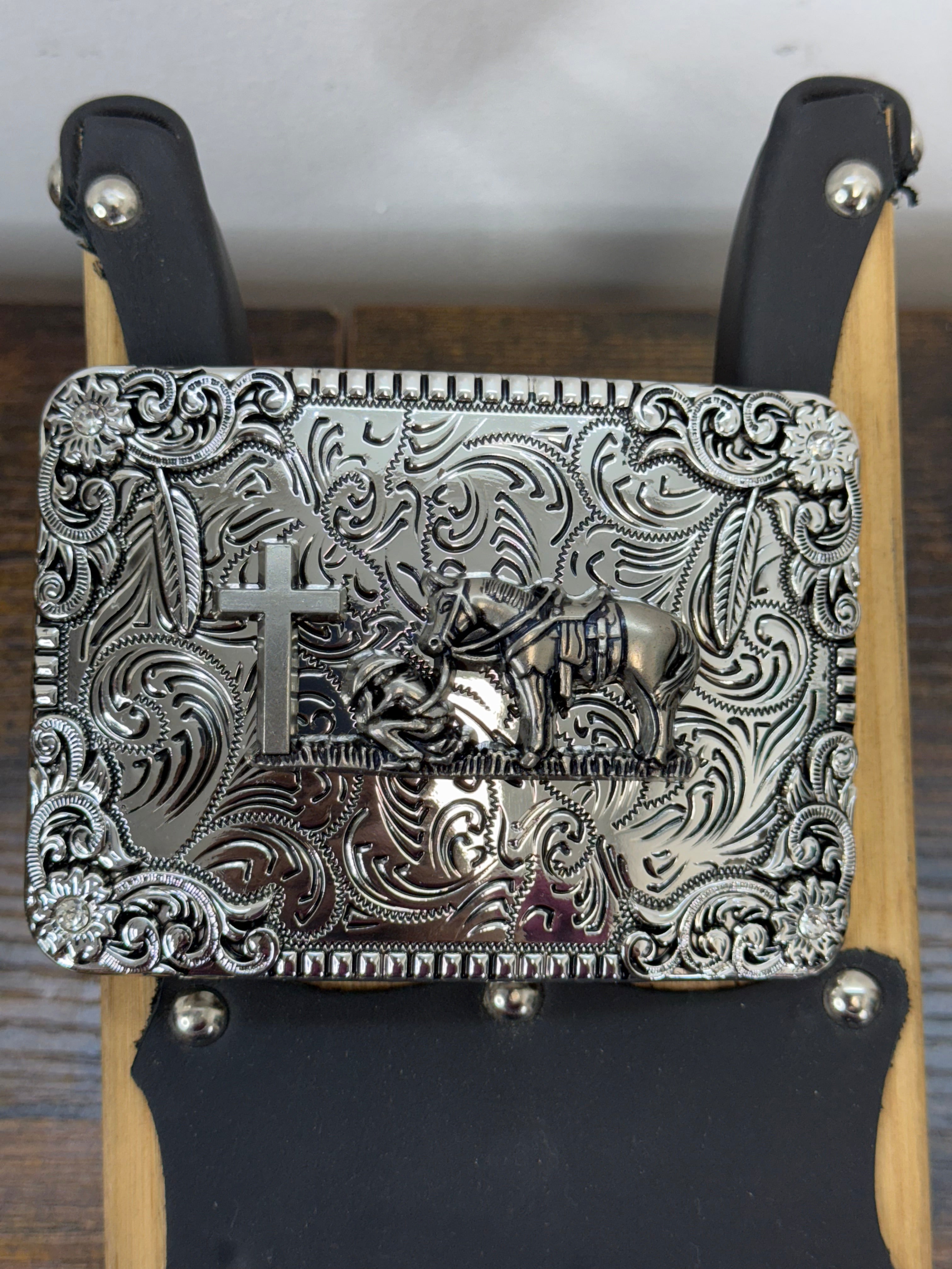 CRUZ JINETE SILVER DETAIL SQUARE BUCKLE