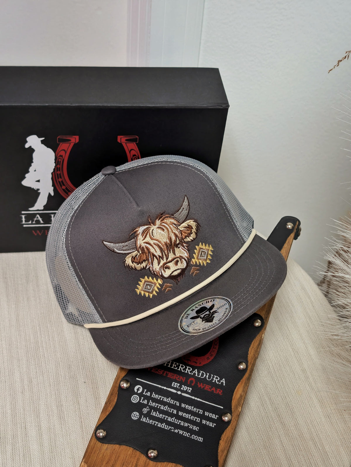 DE RANCHO HATS SNAPBACK LONGHORN CHARCOAL