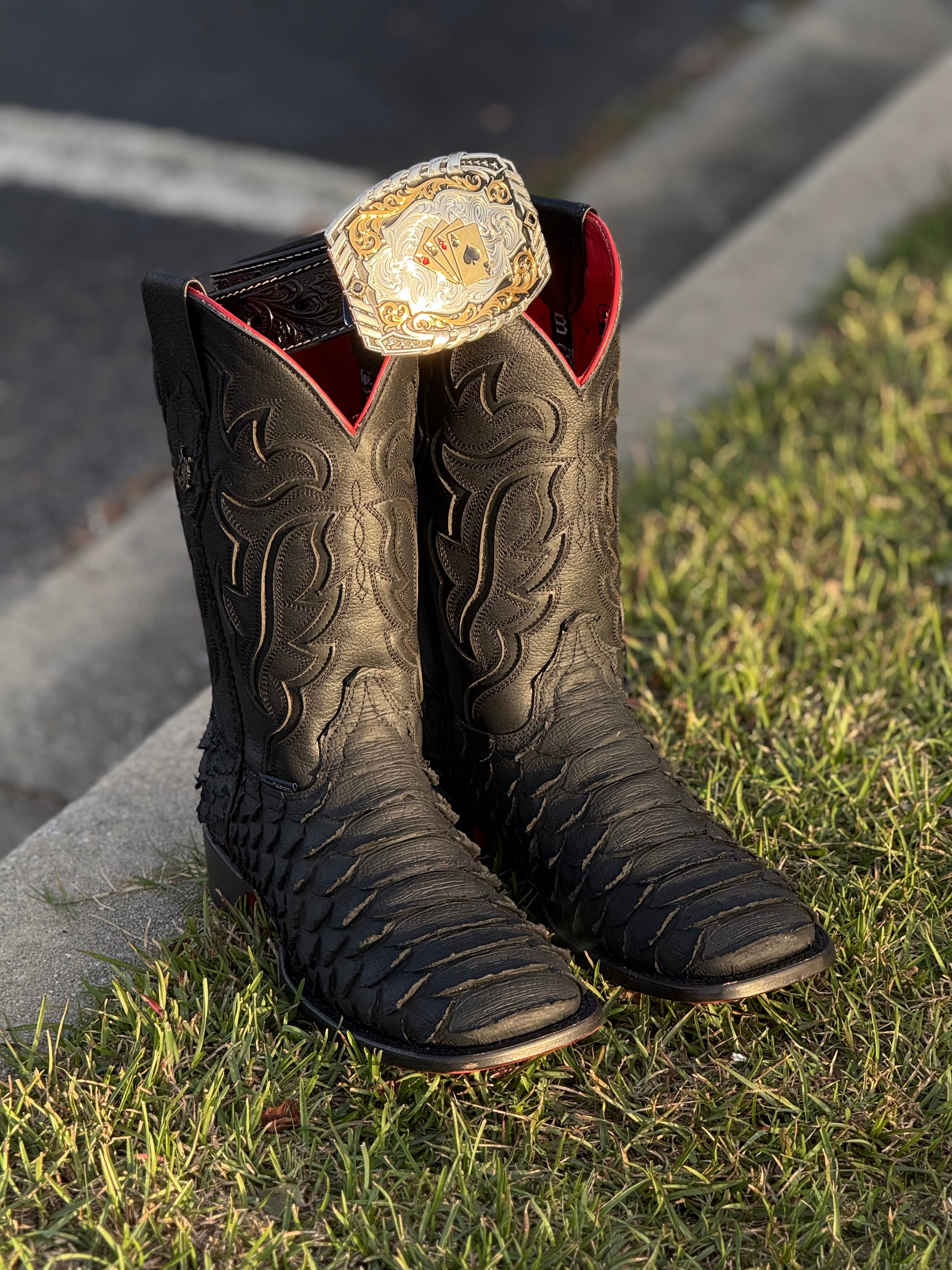 MENS PYTHON MEGA NEGRO RED BOTTOM MATTE BOOT