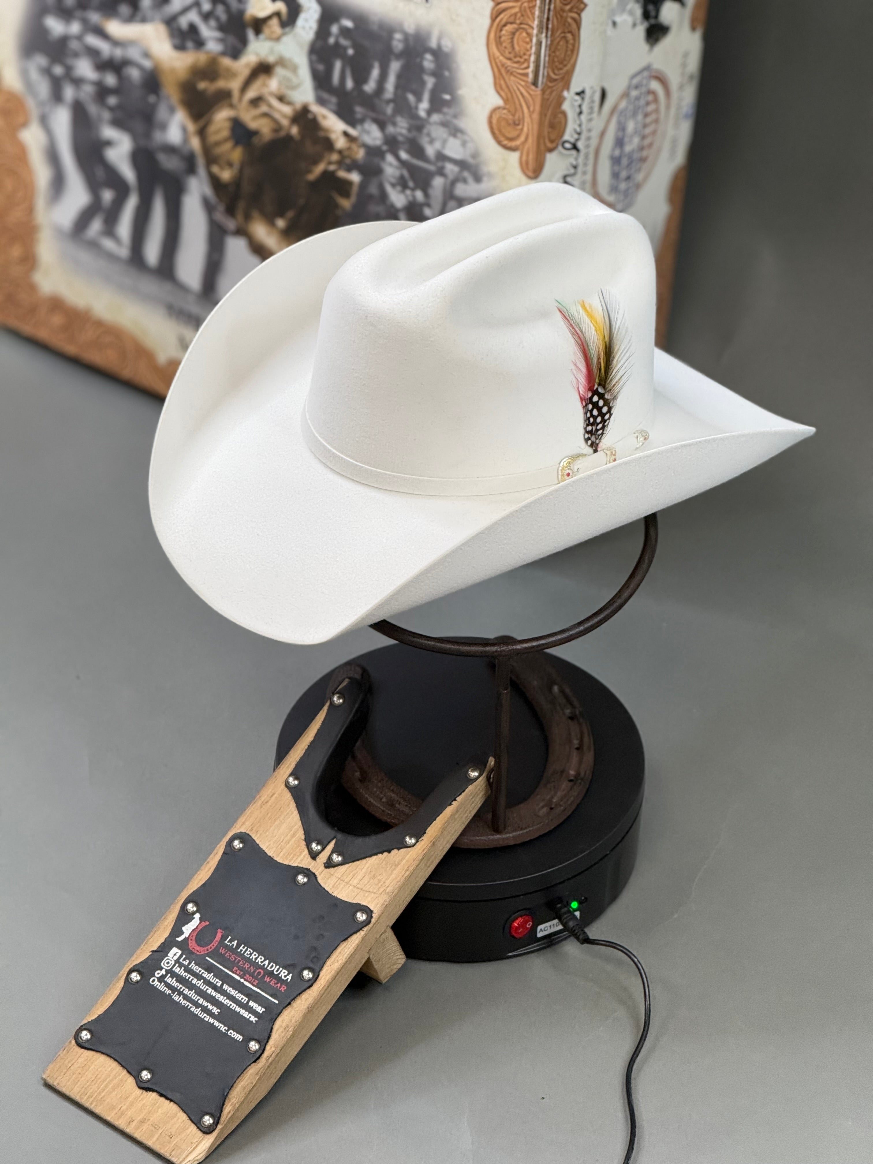 LARRY MAHAN´S 6X REAL WHITE COYBOY HATS