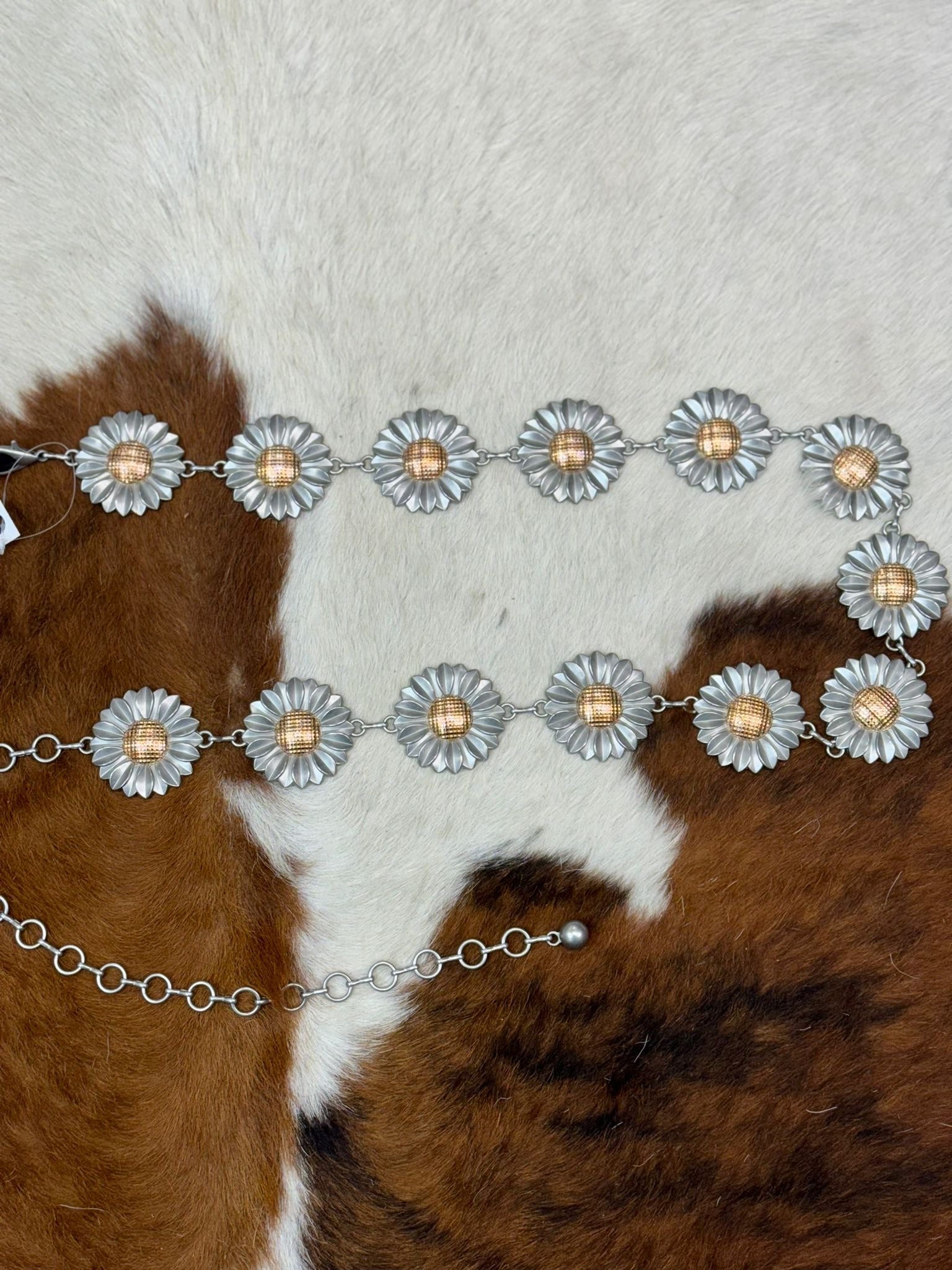 ARIAT BELT SILVER CHAIN SUN FLOWER