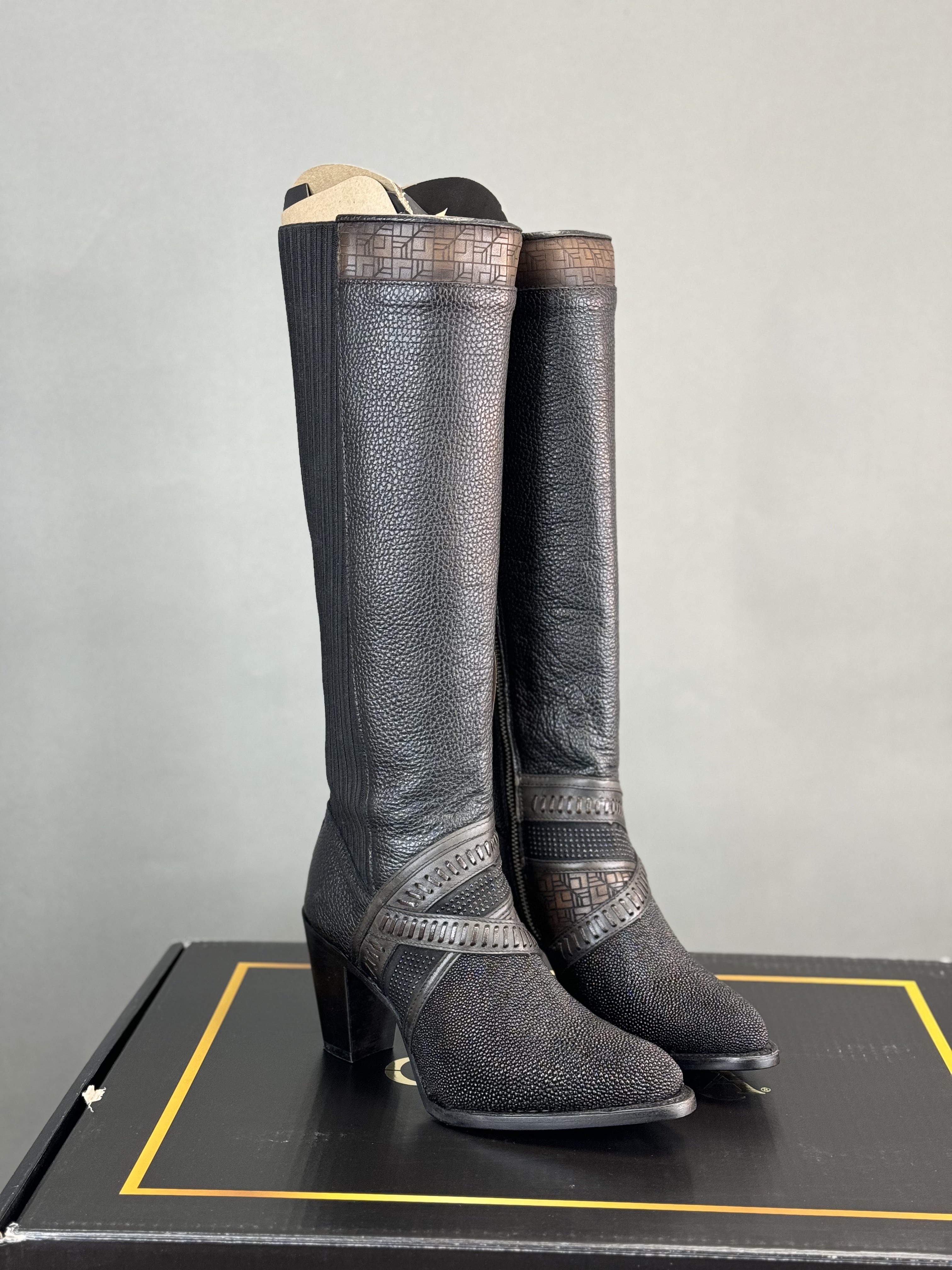 WOMENS CUADRA MANTARRAYA NEGRA TALL BOOT