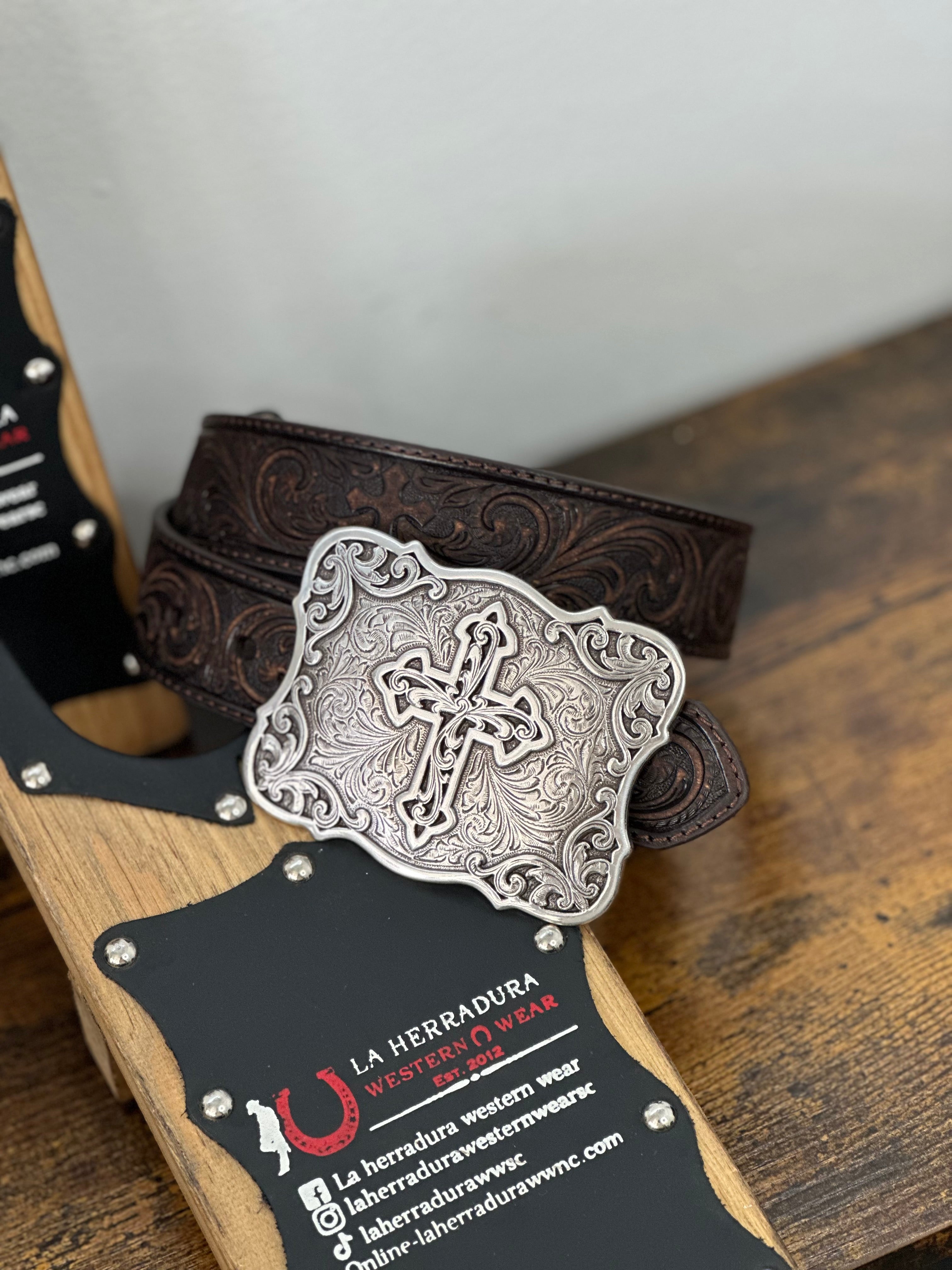 NOCONA TOBACCO CROSS BELT