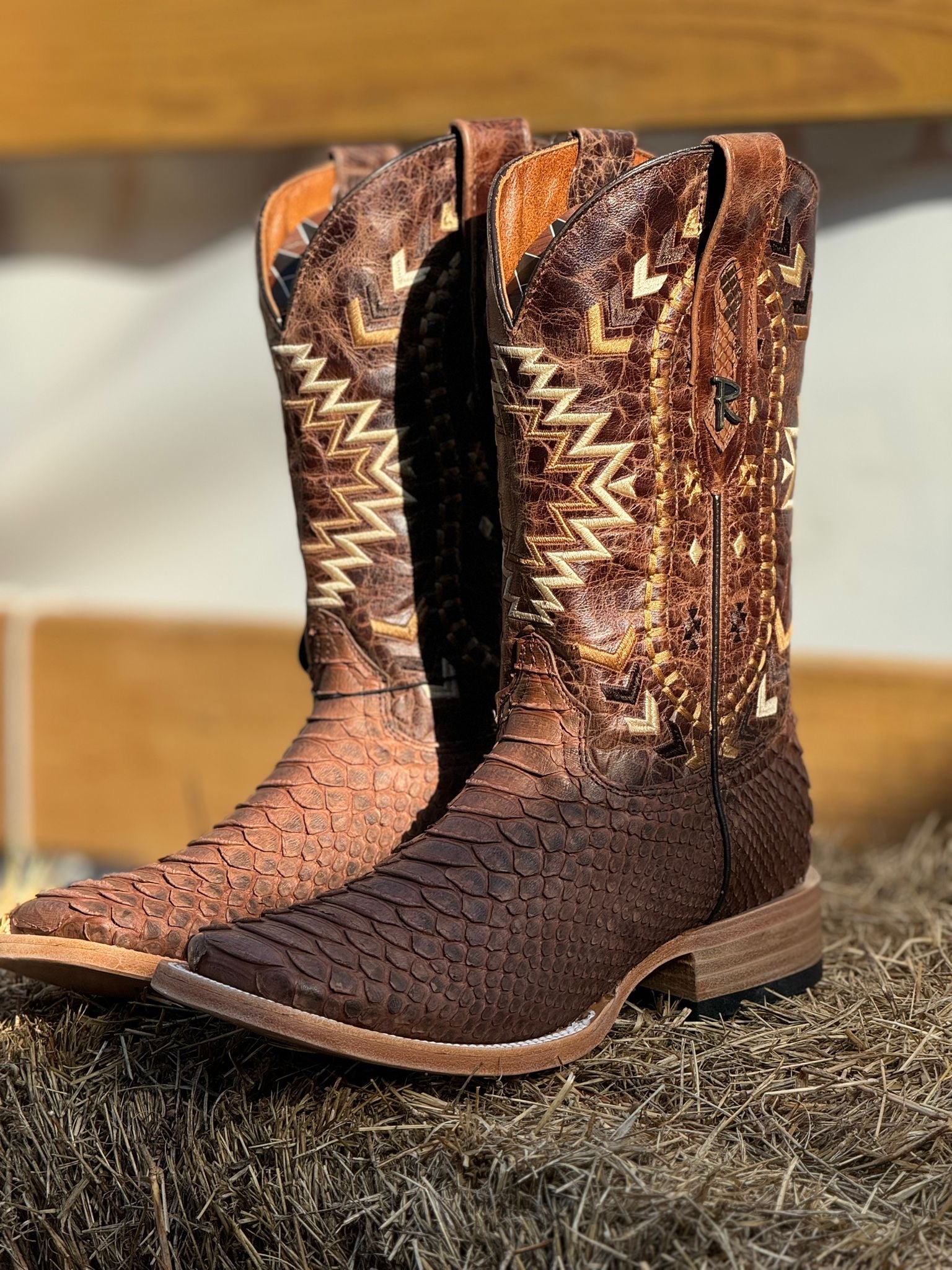 RANCHERS PYTHON BROWN CAPPUCCINO COBRE CHEROKEE BOOT