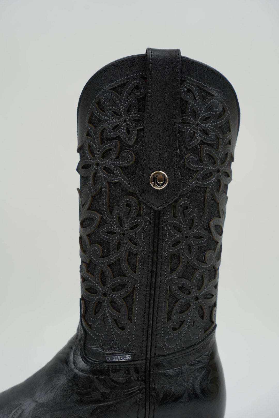 LA HERRADURA WOMEN ALMA CINCELADO NEGRO RED BOTTOM SQUARE TOE Laherradurawwnc.com