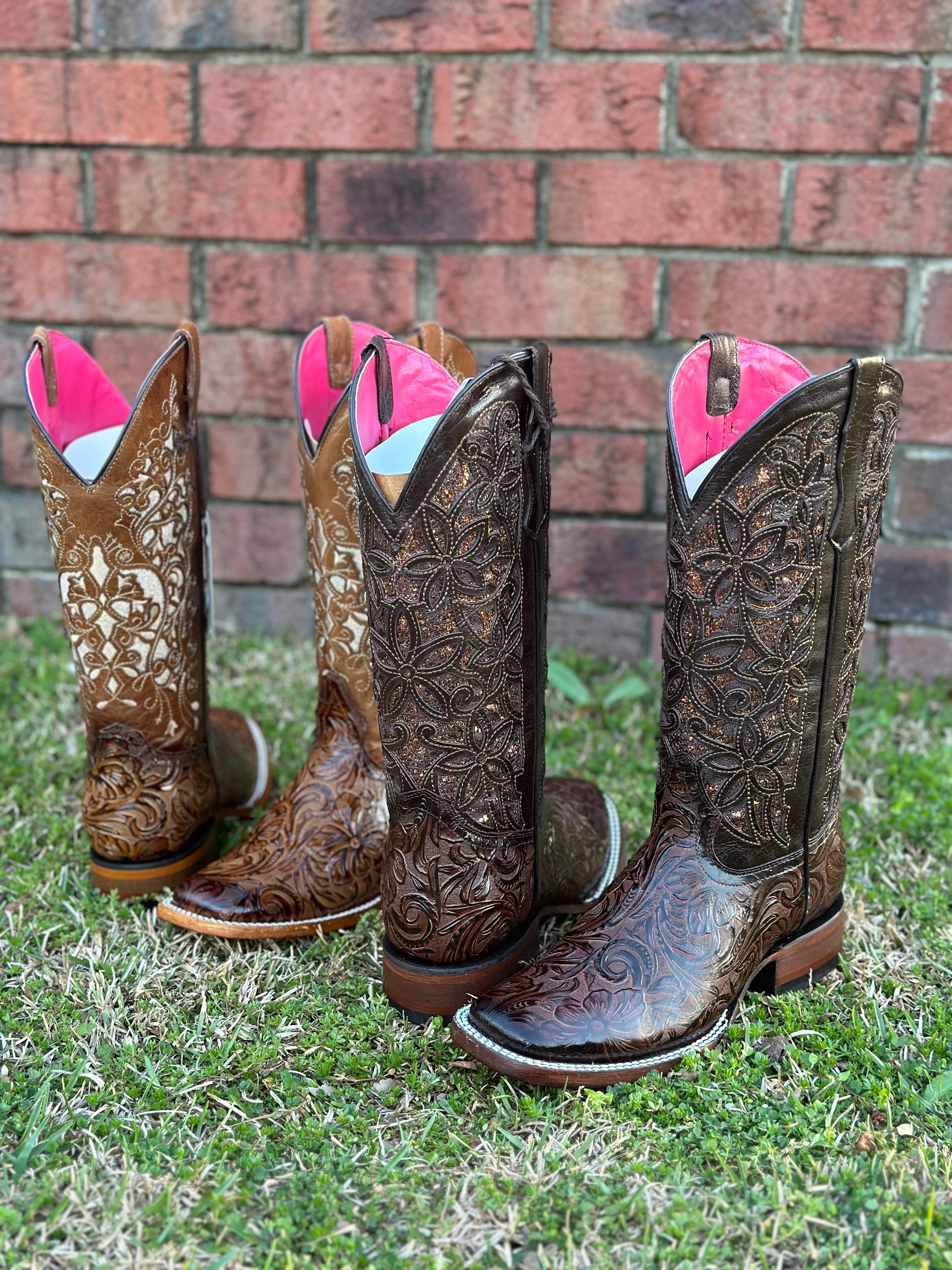 WOMENS FLOR DE LUZ HAND TOOLED BROWN SQUARE TOE ALMA