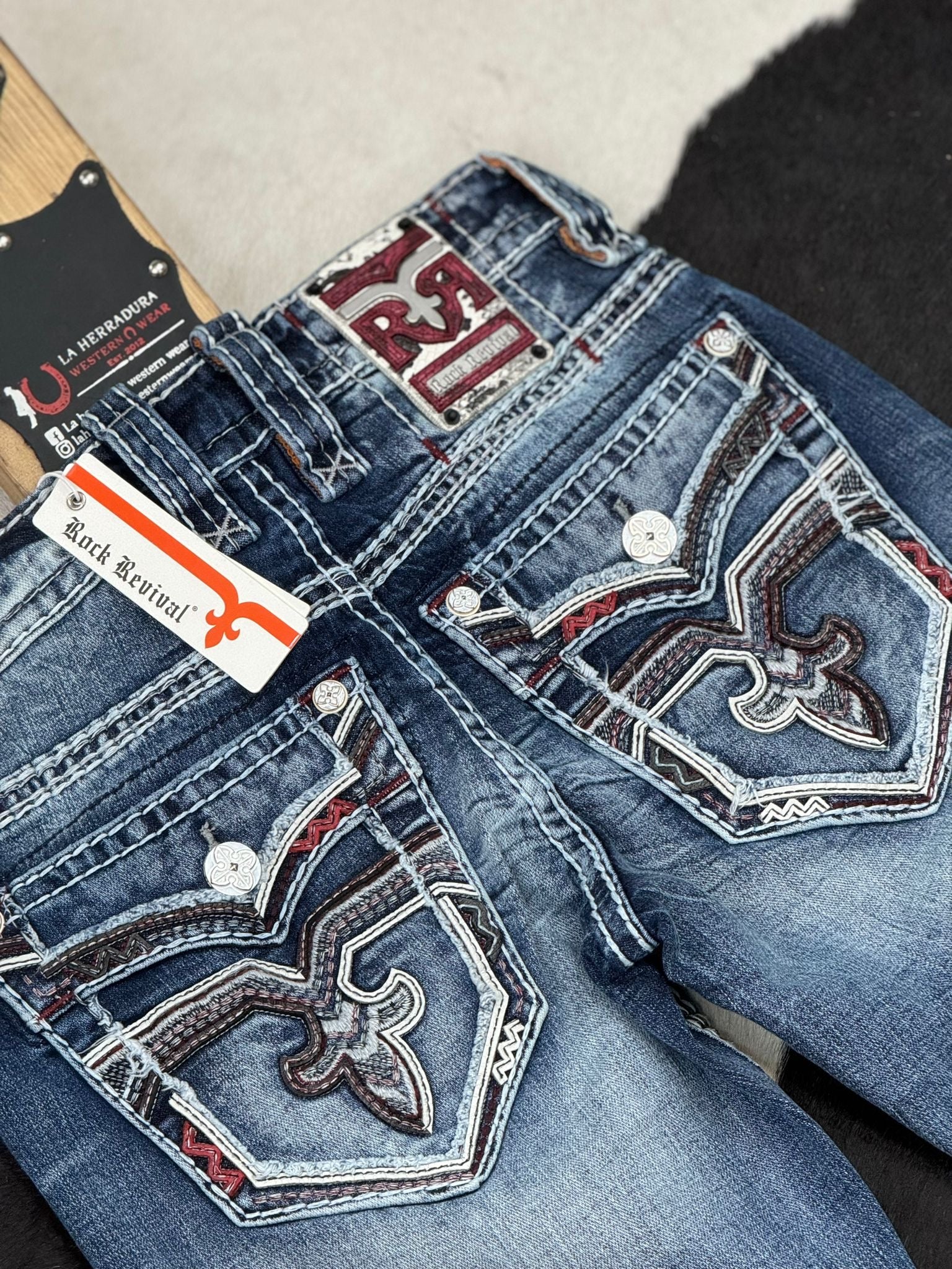 ROCK REVIVAL MATTEO BOOTCUT JEANS