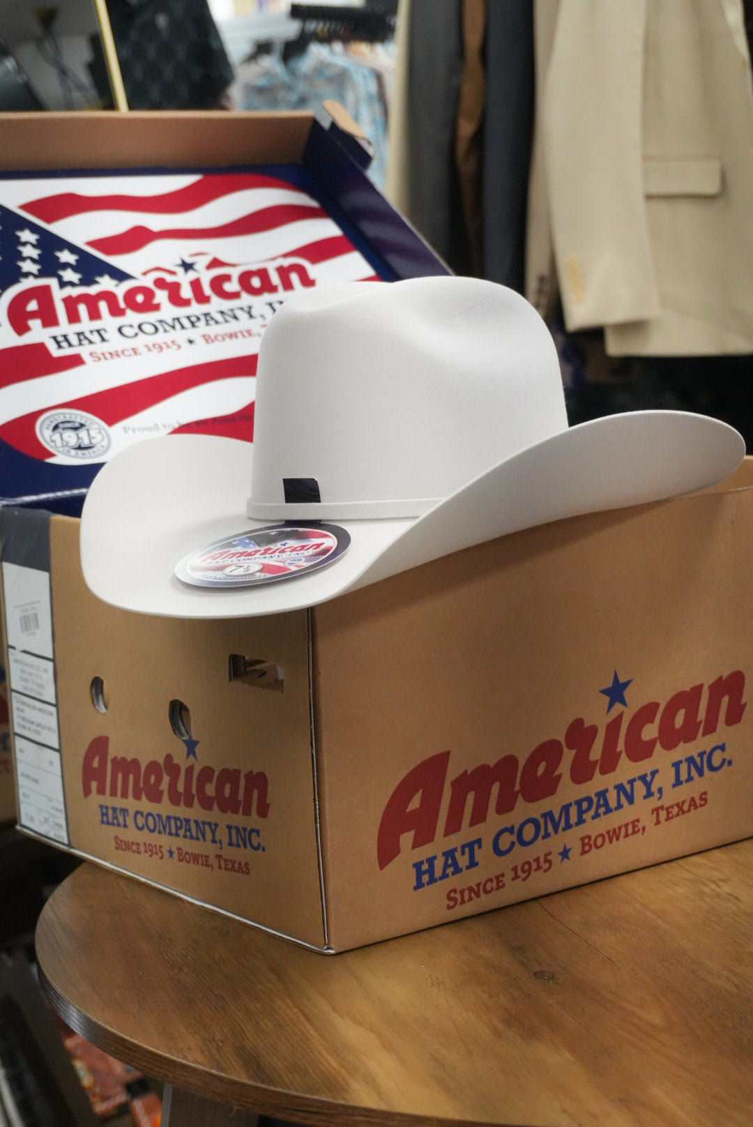 SOMBRERO DE FIELTRO AMERICANO 40X ARENA PLATEADA