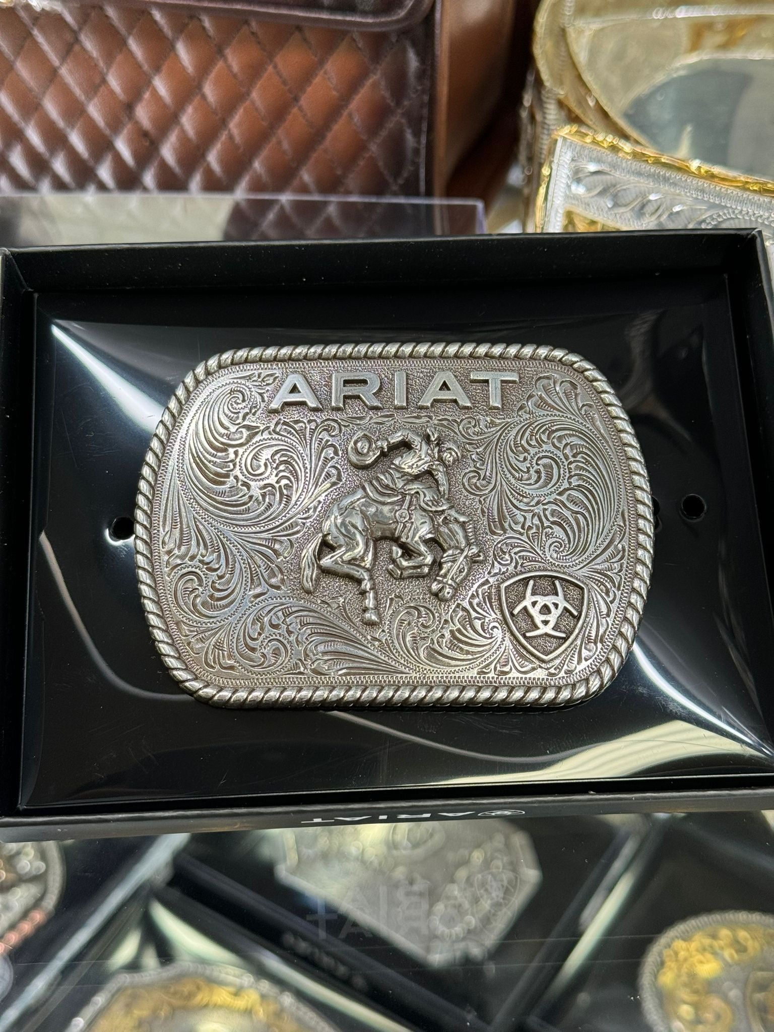 ARIAT ROUND SQUARE COWBOY SILVER BUCKLE