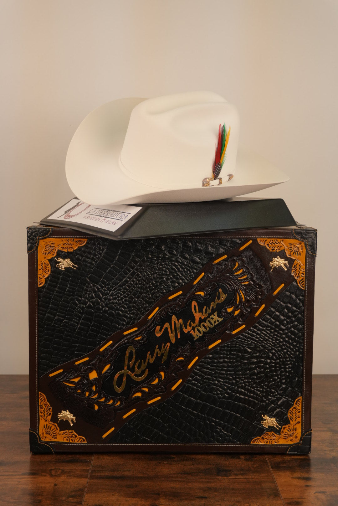 LARRY MAHAN´S 1000X WHITE IMPERIAL