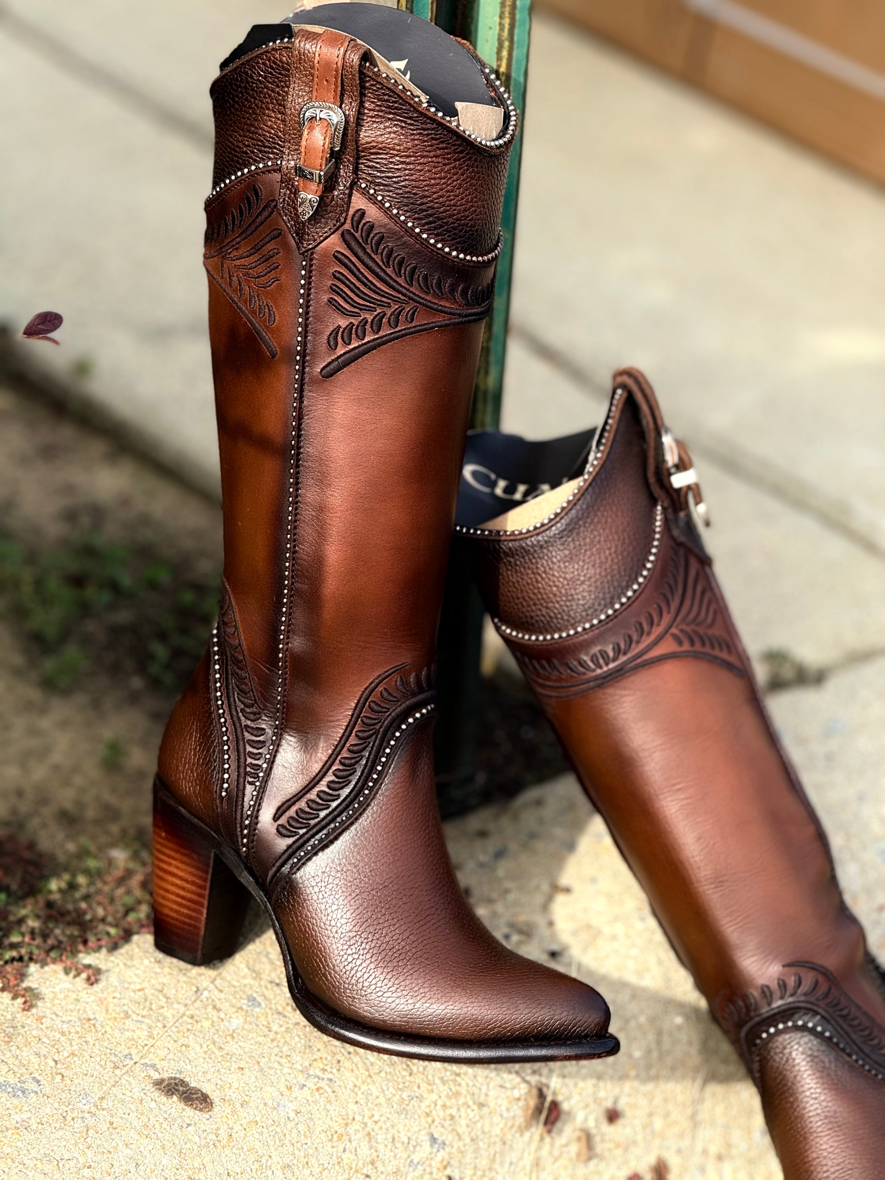 WOMEN’S CUADRA TALL BOOT RES DAMASCO CHOCOLATE EMBROIDERY ROUND TOE