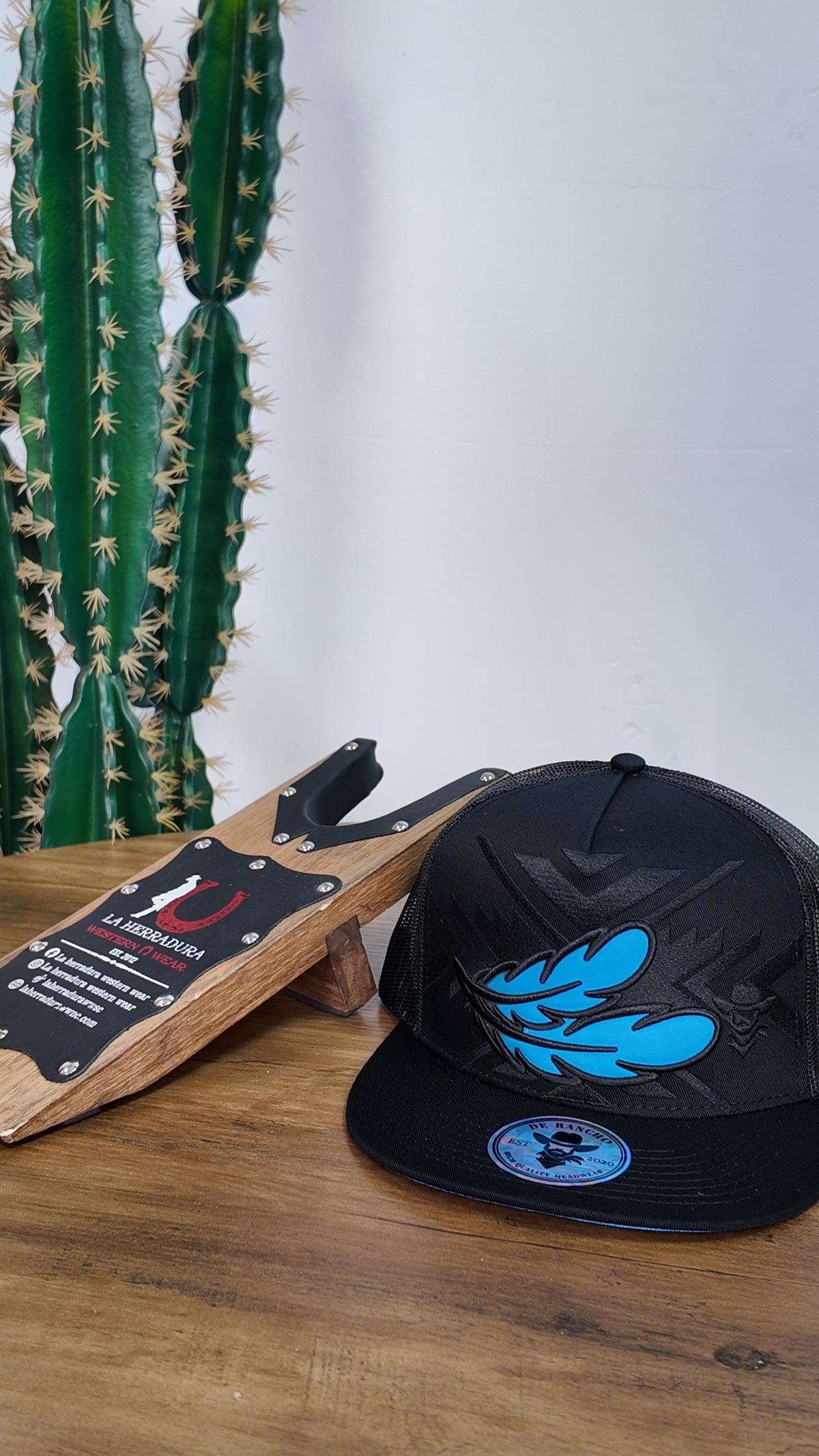 DE RANCHO BLUE/BLACK N.4