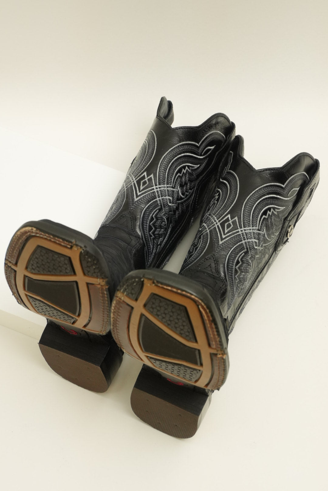 LA HERRADURA MENS DANIEL PITON JUMBO NOBUCK NEGRO BARZA SQUARE TOE BOOT