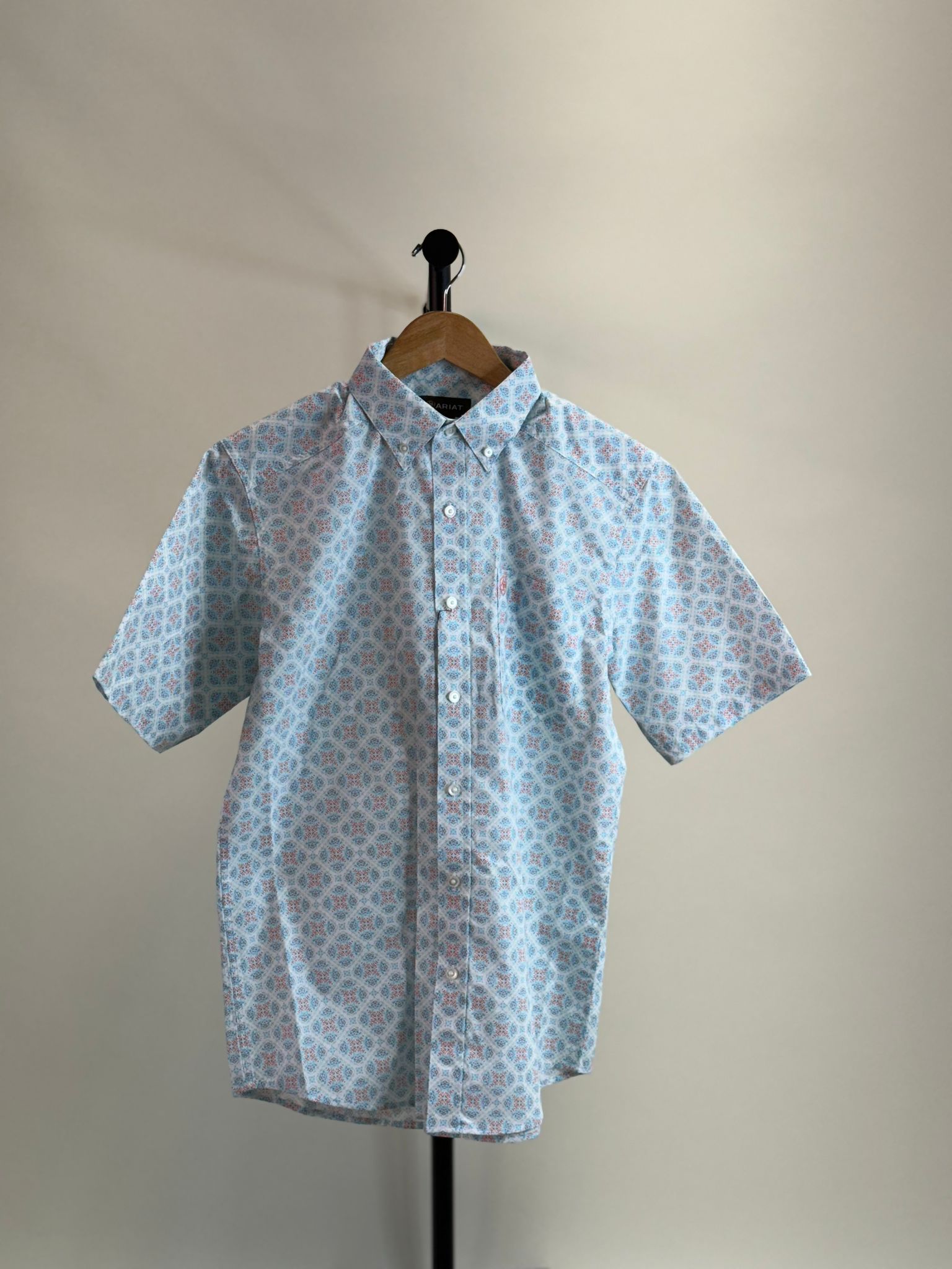 ARIAT KAI AQUA CLASSIC FIT SHORT SLEEVE SHIRT