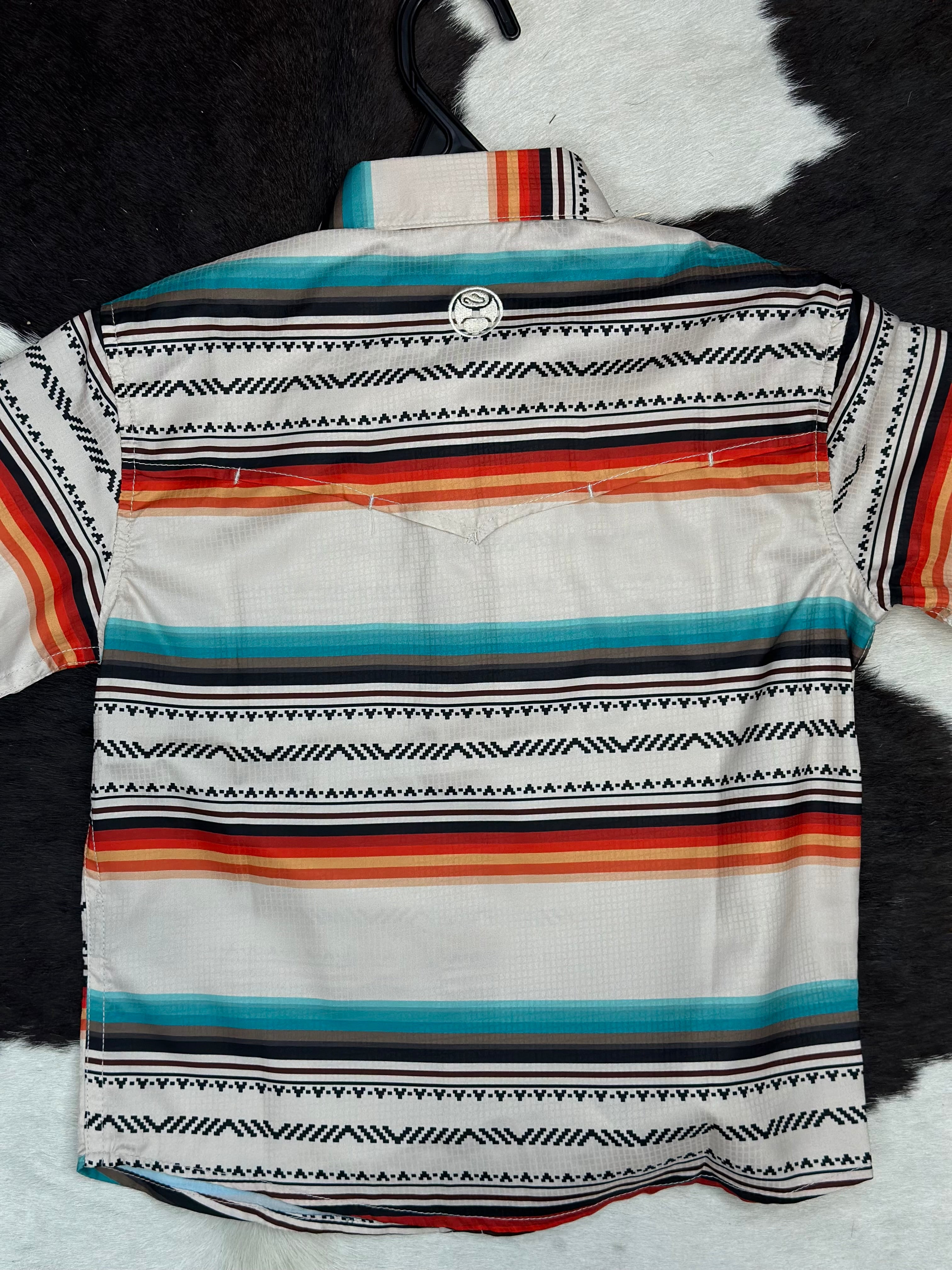 HOOEY BOYS CREAM SERAPE SNAP SHORT SLEEVE