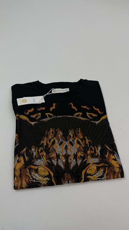CAMISETA NEGRA CAVIAR DREMES JAGUAR NARANJA -CD94769
