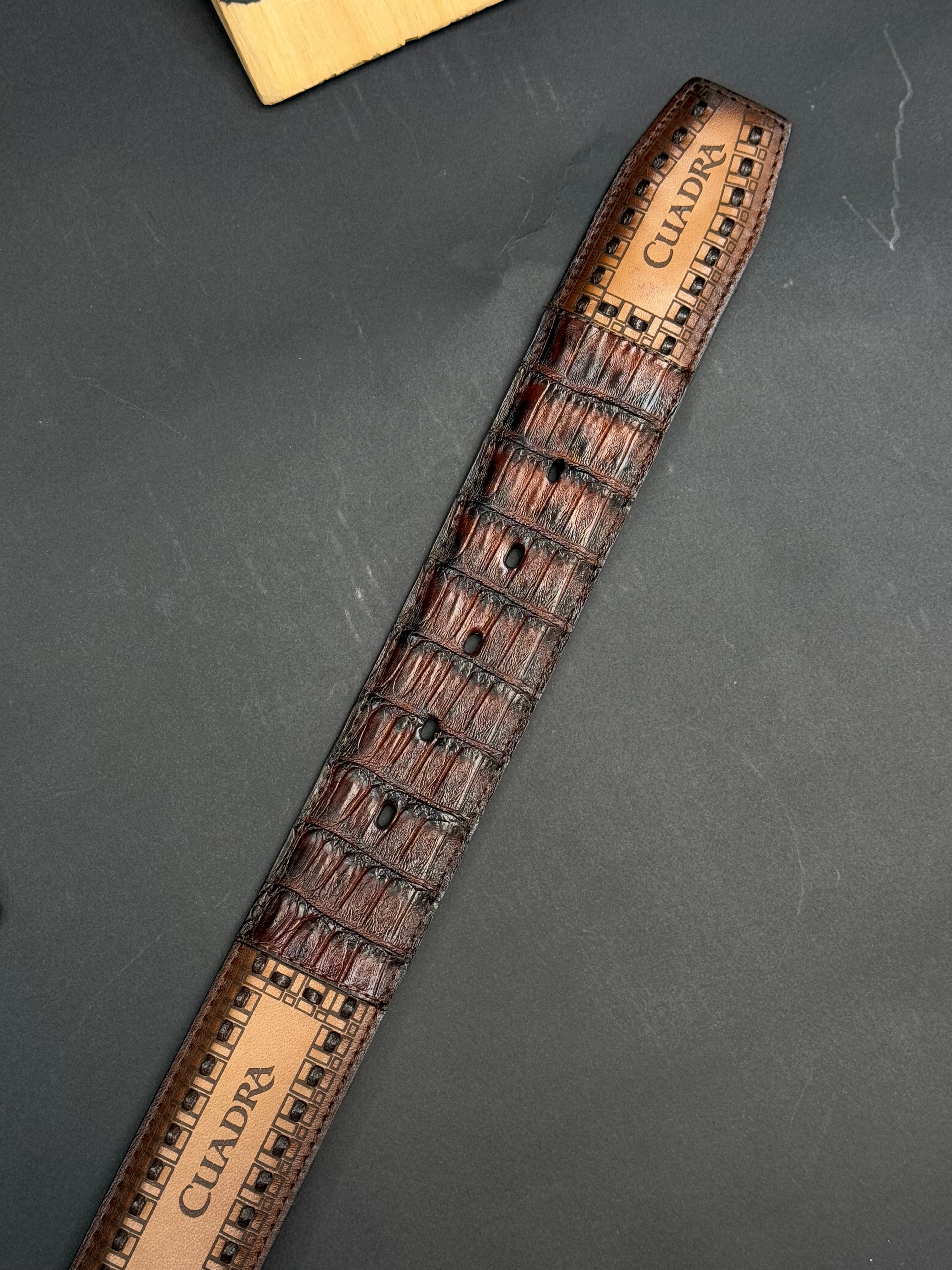 CUADRA FUSCUS BELLY HONEY CAIMAN BELT BC171