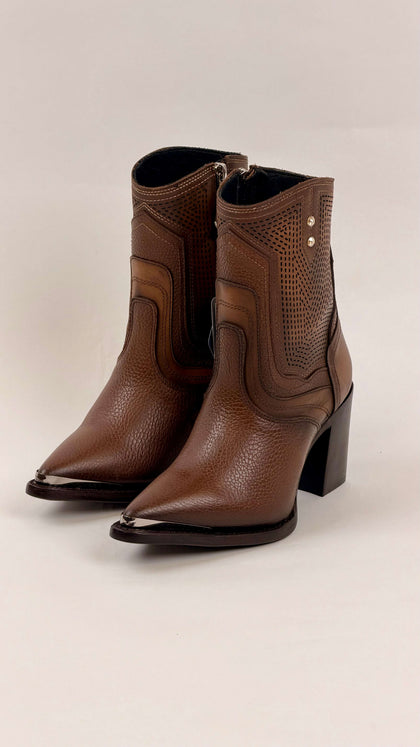 BOOT FROM SANTANA HONEY CC250