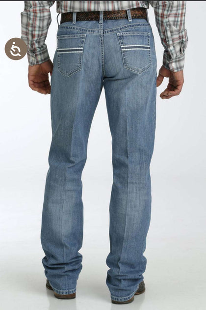 CINCH JEAN WHITE LABEL RELAXED MID RISE STRAIGHT LEG LIGHT WASH- MB92834056