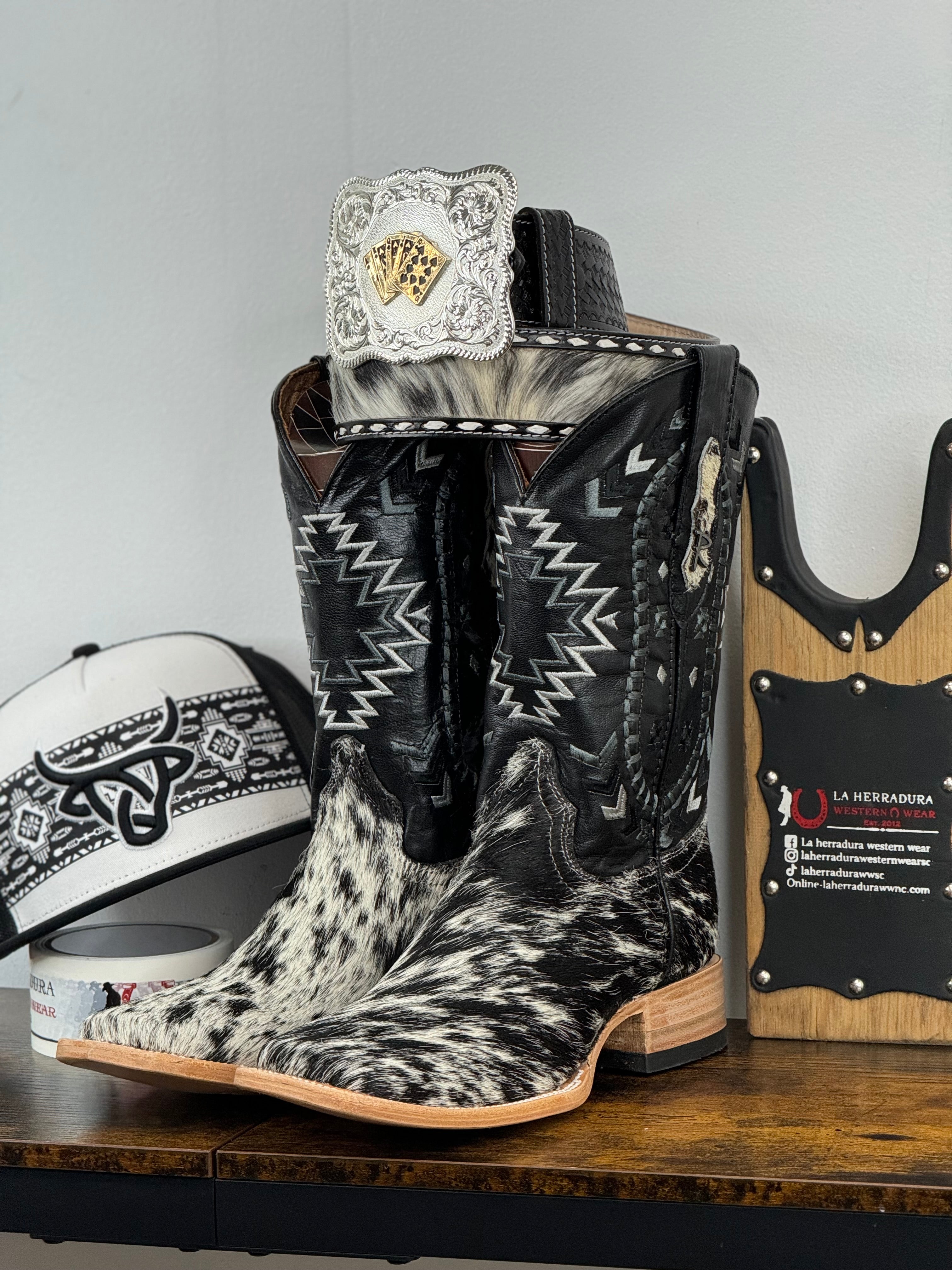 RANCHERS MEN COWHIDE BLACK&WHITE NG BLACK CHEROKEE BOOT EVERY PAIR IS UNIQUE!