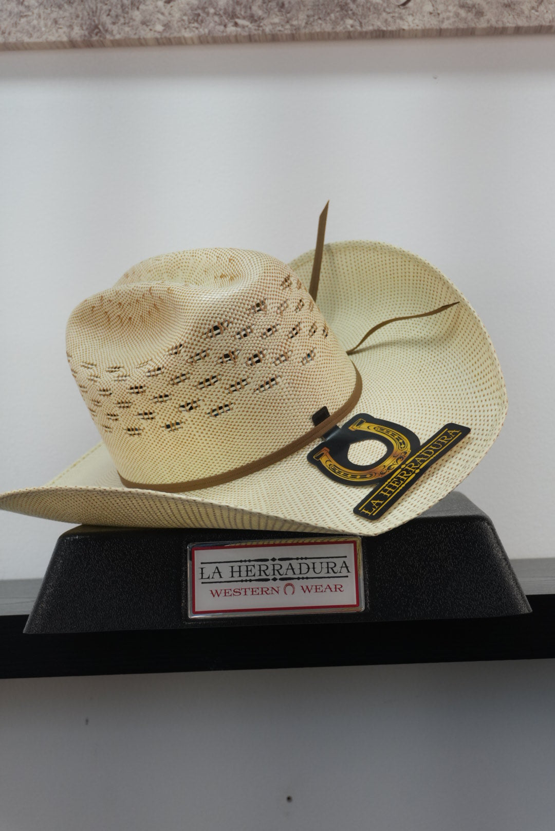 HERRADURA STRAW HAT MALBORO SHAPE BANGORA MOÑOSTANG