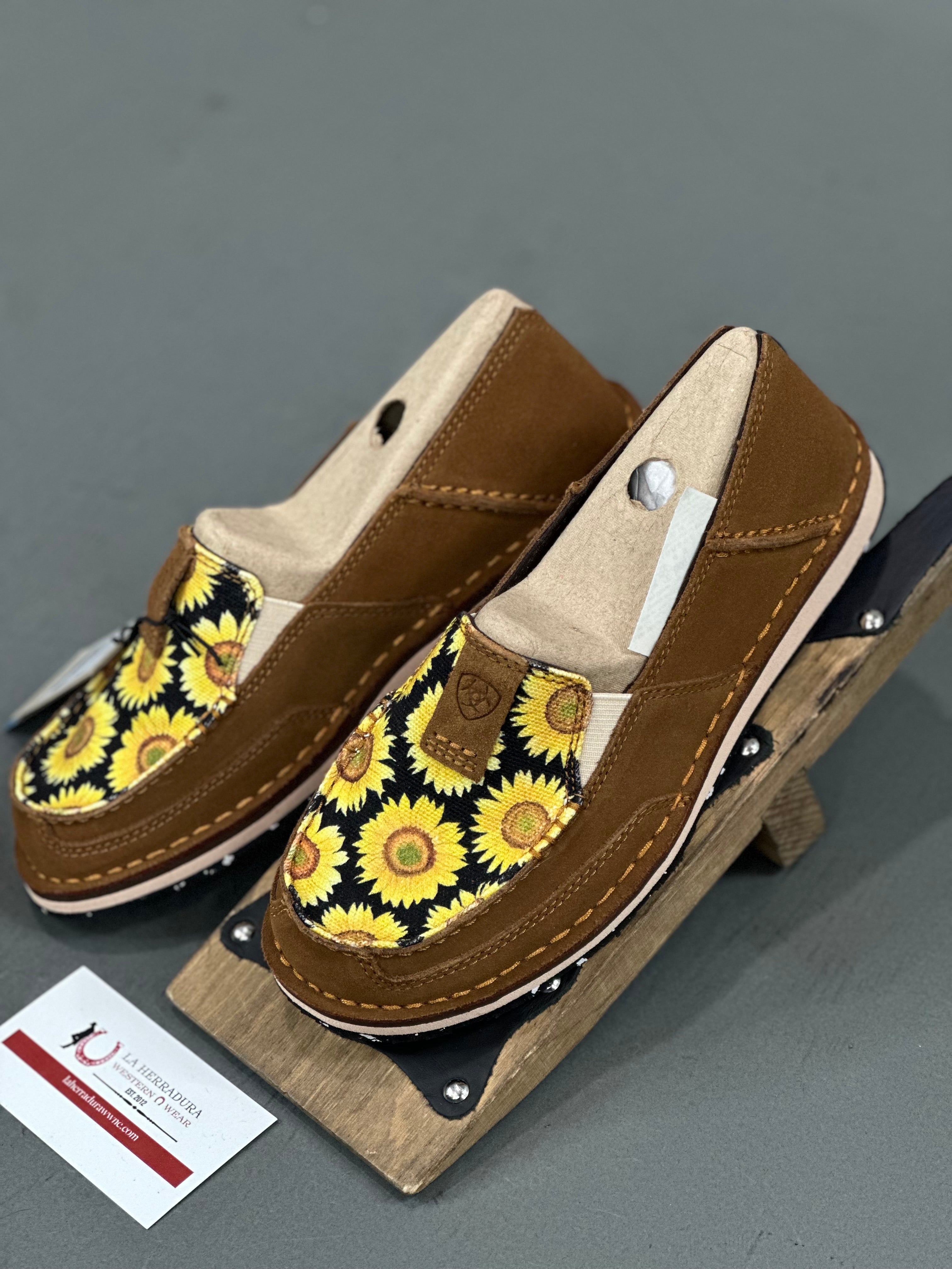 ARIAT WOMENS CRUSIER SUNFLOWERS