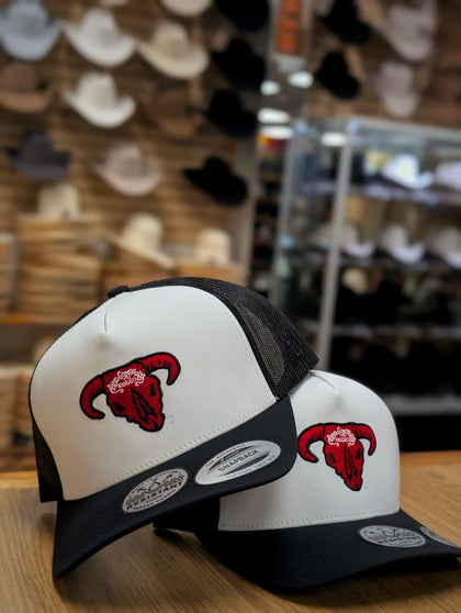 HOOEY STYLE WHITE/ BLACK 5-PANEL TRUCKER