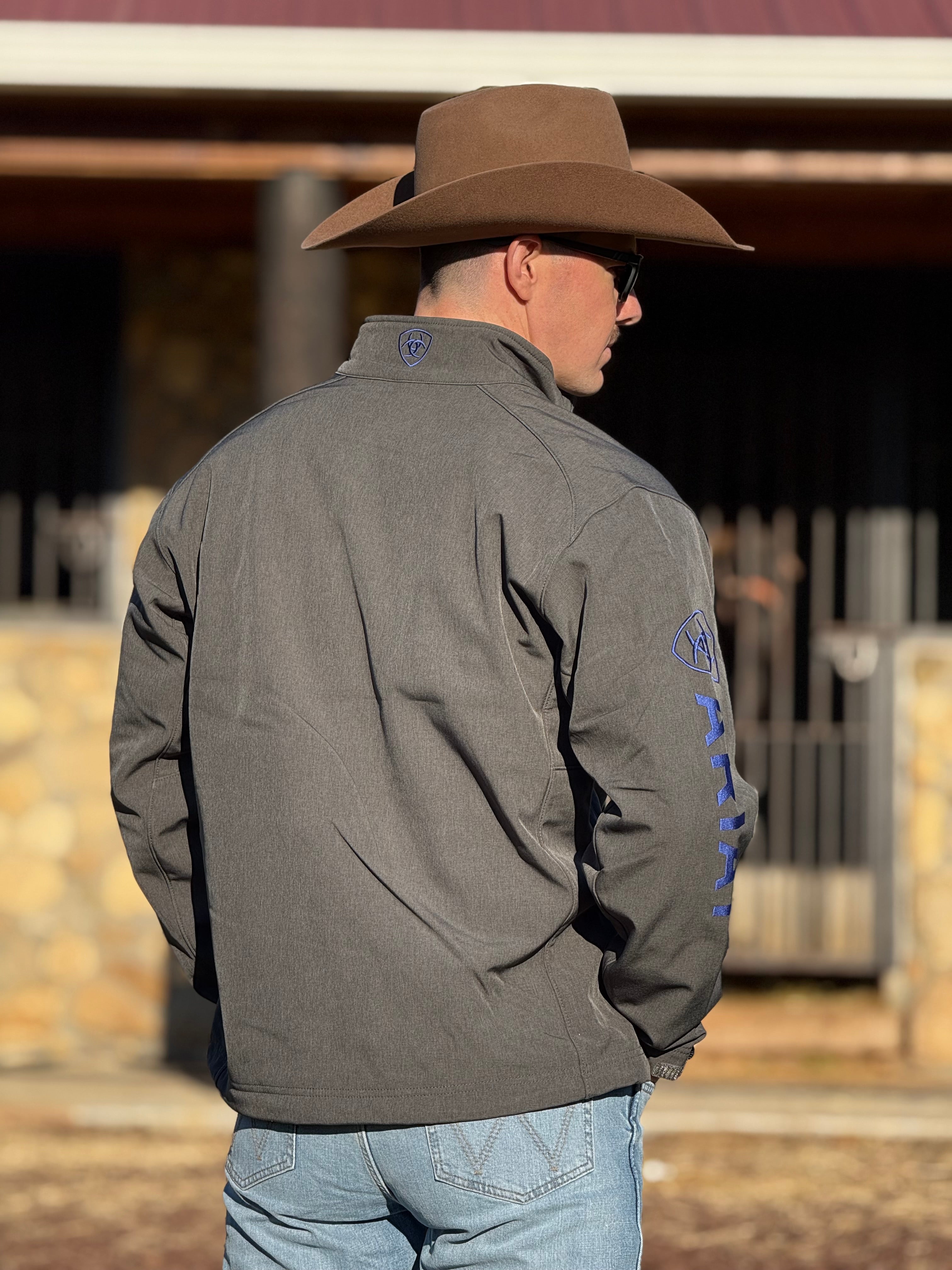 ARIAT JACKET LOGO 2.0 SOFTSEHLL CHARCOAL HEATHER- 8155