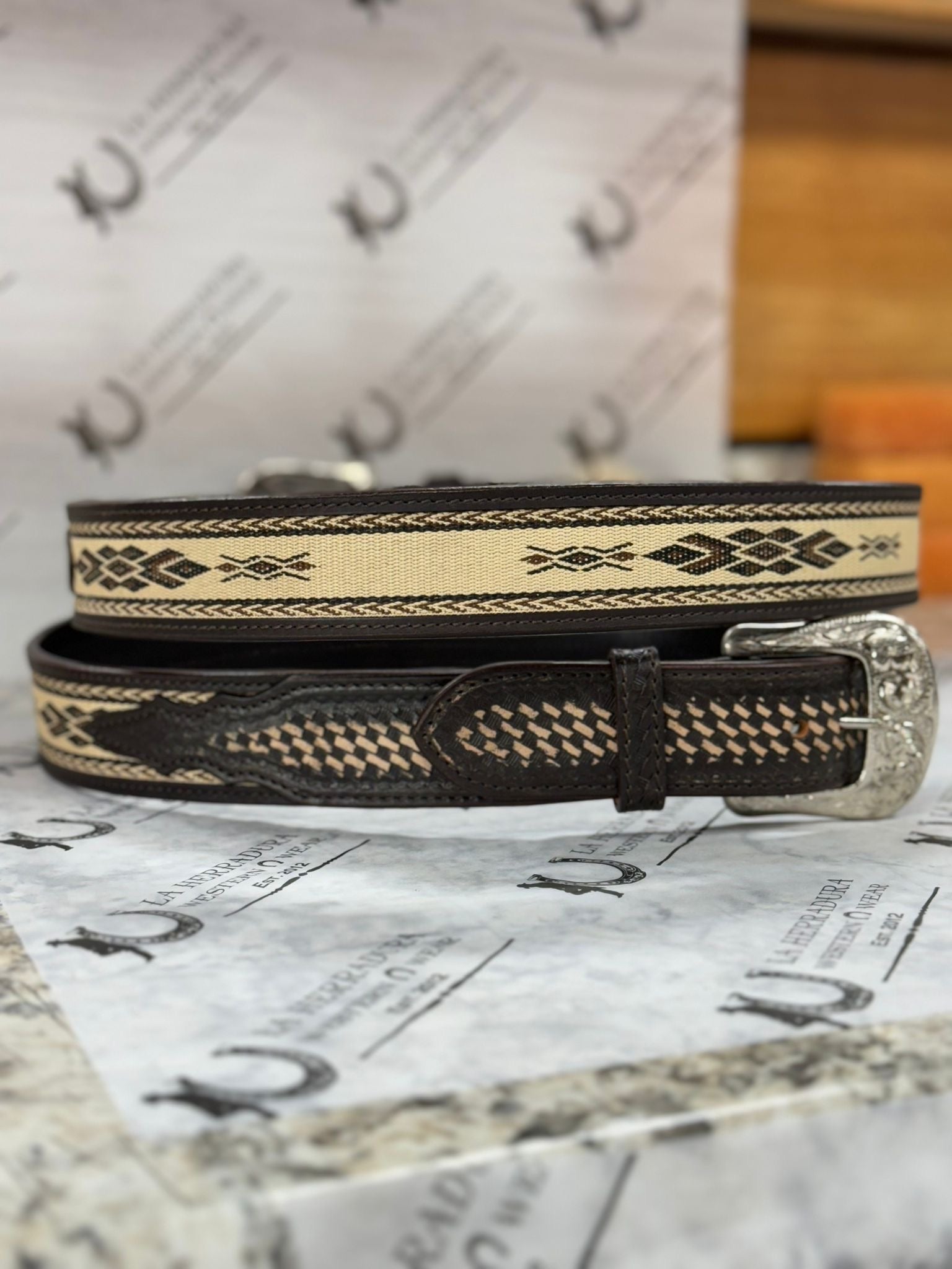 TWISTED X THREAD CHOCOLATE BELT