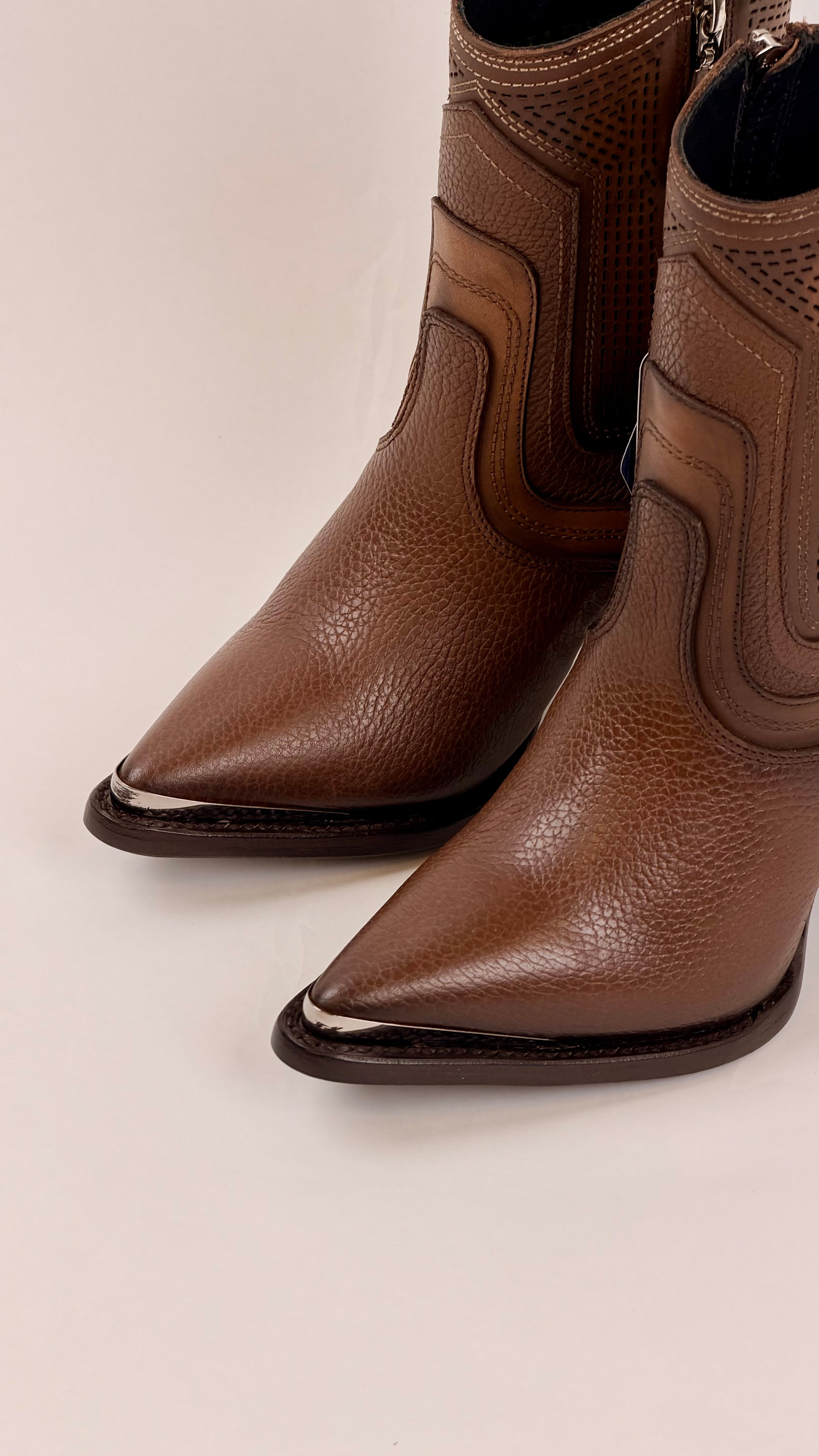BOTIN DE RES SANTANA MIEL CC250