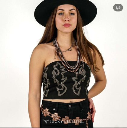 Lucky & Blessed Black top with beige print TO655