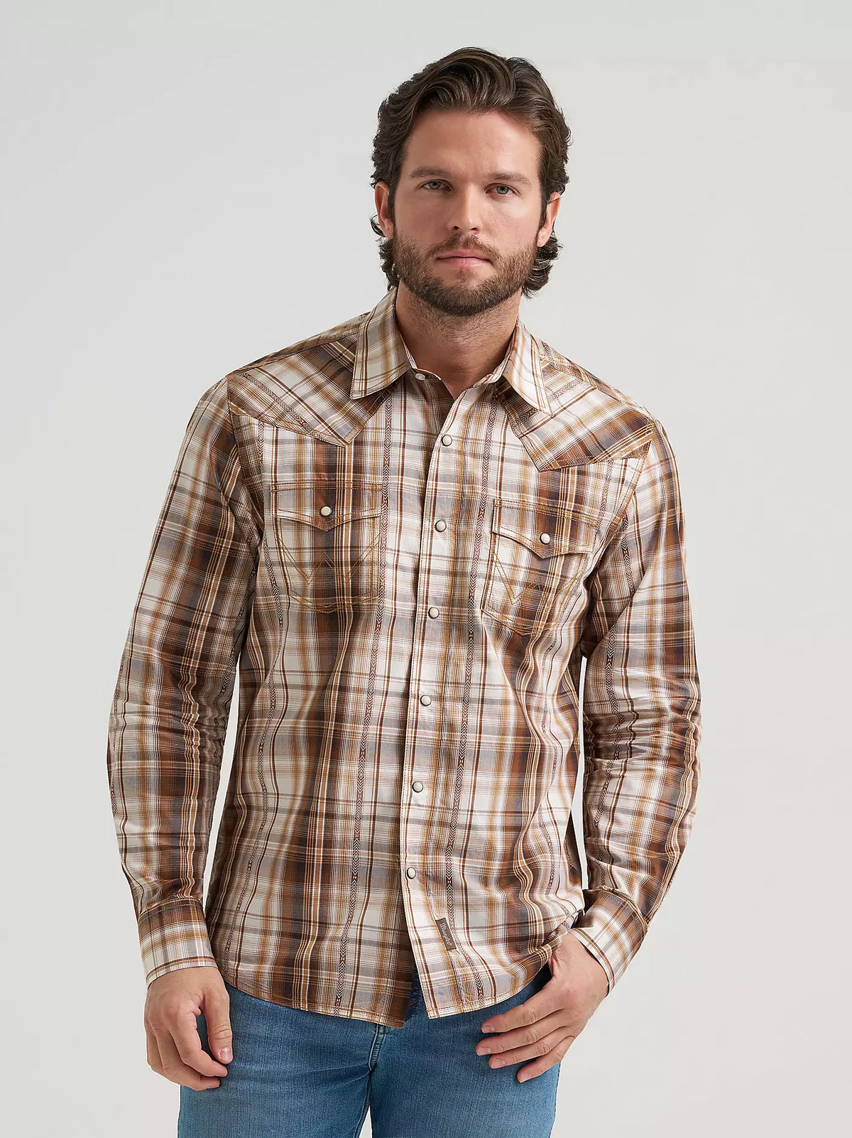 CAMISA A CUADROS MANGA LARGA MARCA WRANGLER COLOR CAFÉ ESTILO RANCHERO 112381535