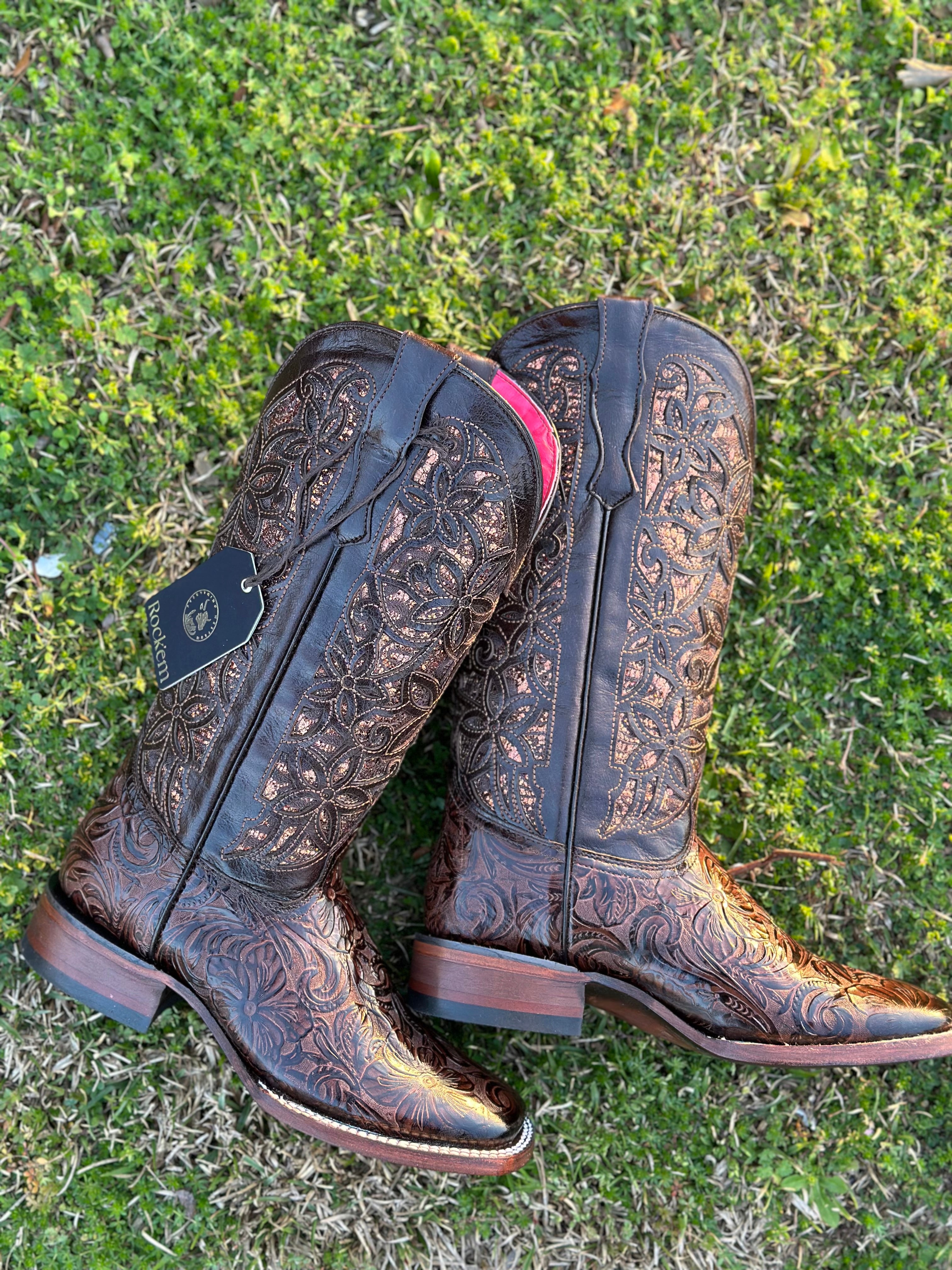 WOMENS FLOR DE LUZ HAND TOOLED BROWN SQUARE TOE ALMA