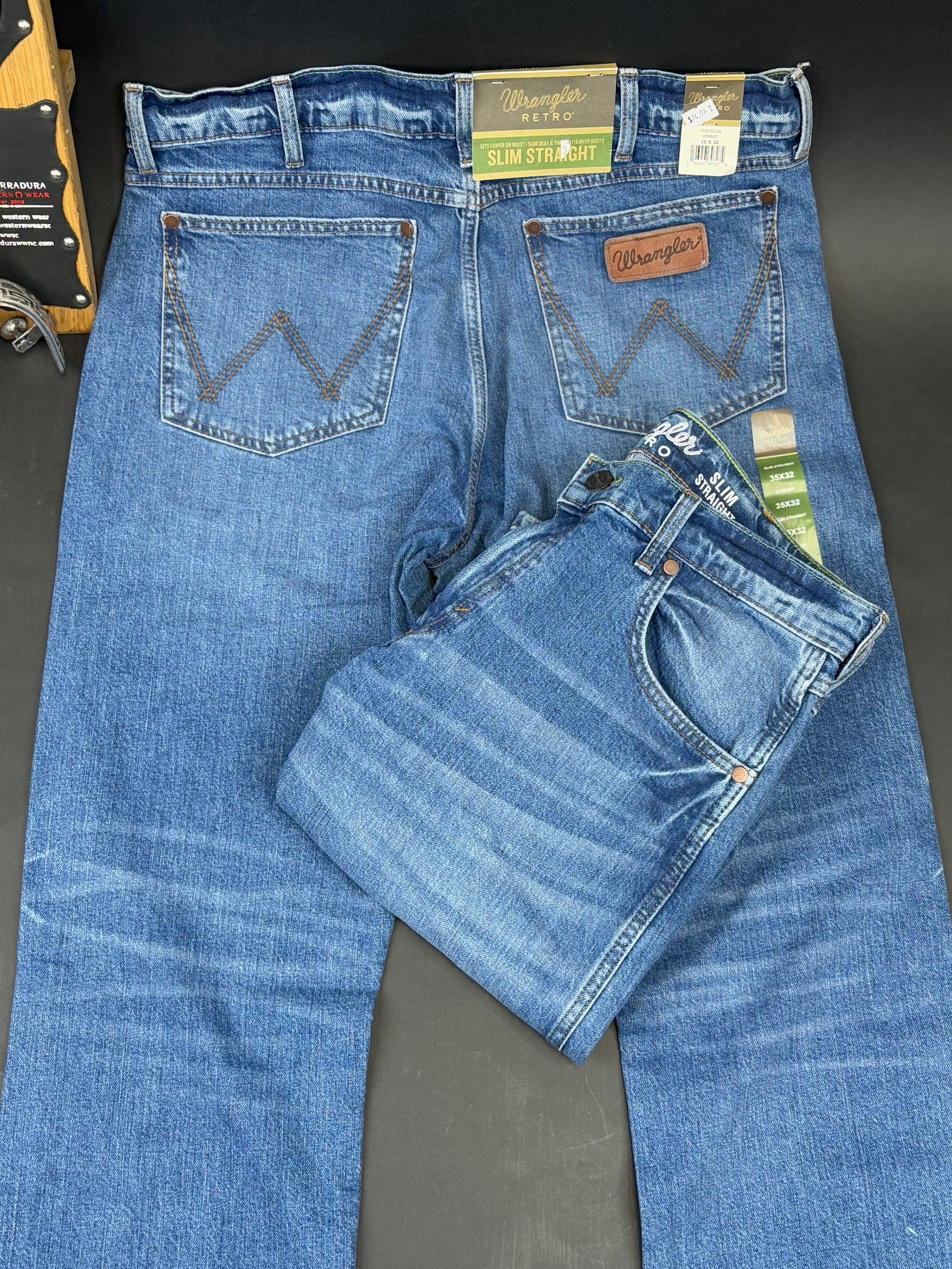 WRANGLER RETRO SLIM STRAIGHT  112330336 88MWz