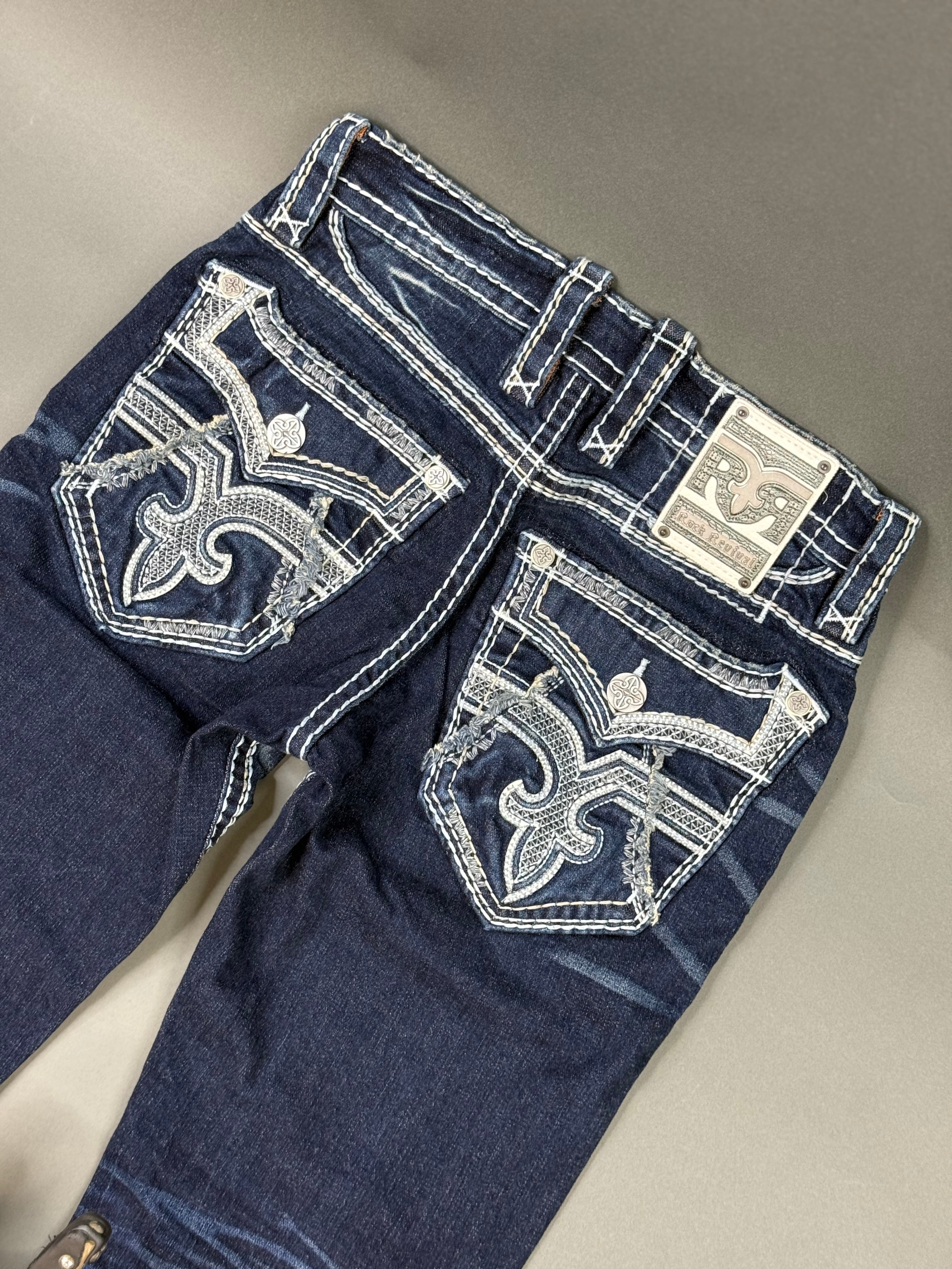 ROCK REVIVAL ALVIN BOOT CUT JEANS