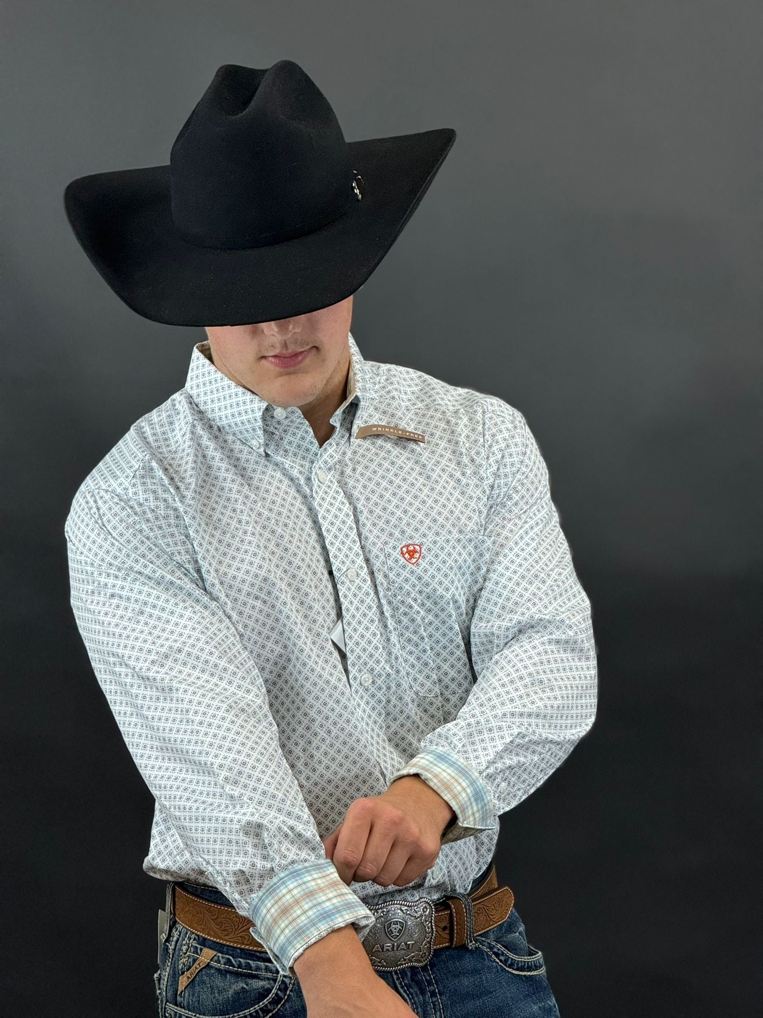 ARIAT IRVING WHITE LONG SLEEVE SHIRT