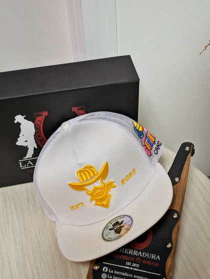 DE RANCHO HATS SNAPBACK WHITE CANDY YELLOW LOGO