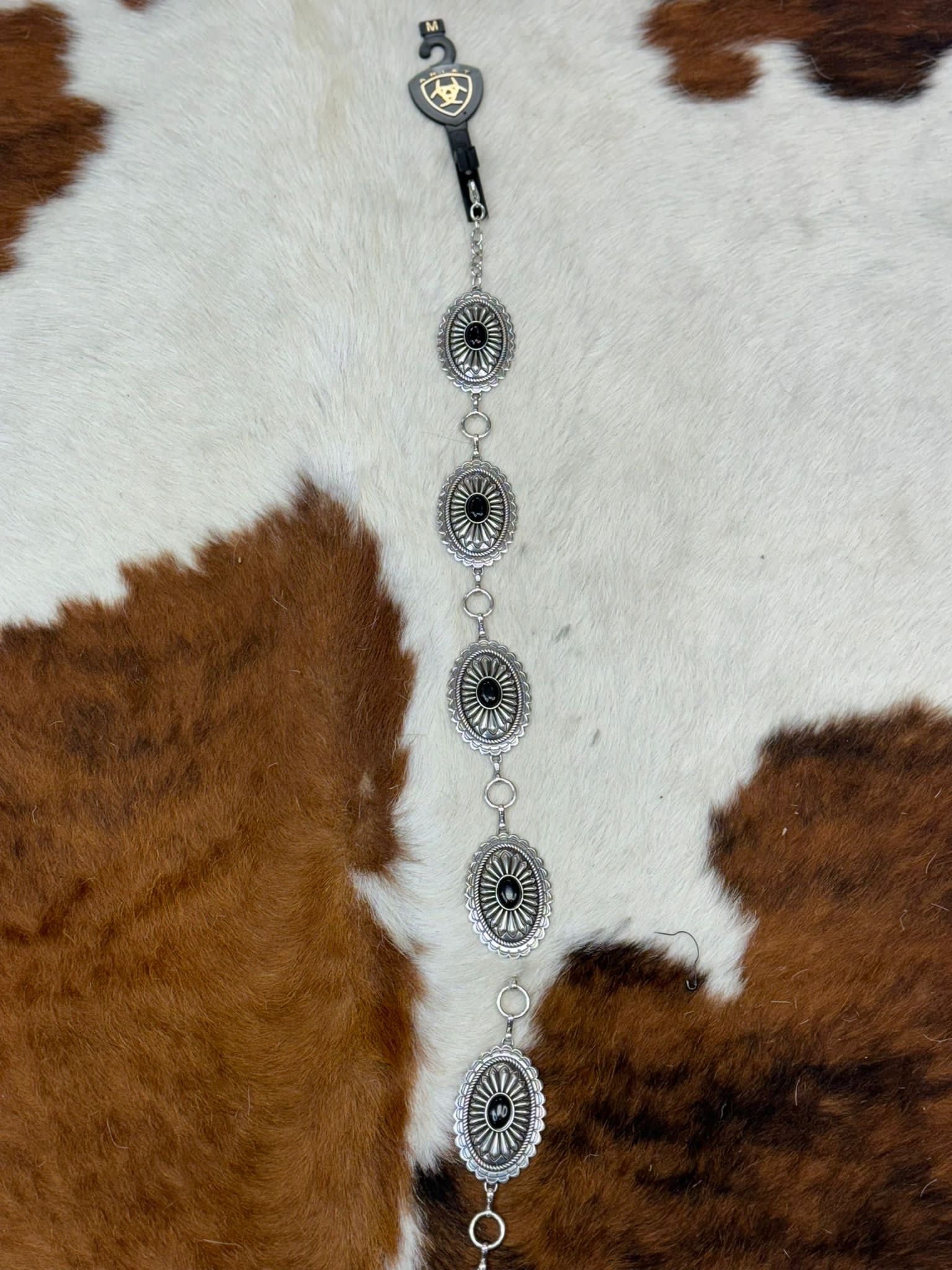 ARIAT BELT SILVER CHAIN BLACK STONE