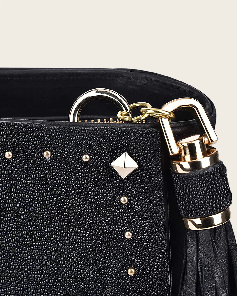 CUADRA MANTARRAYA BLACK STUDS BAG