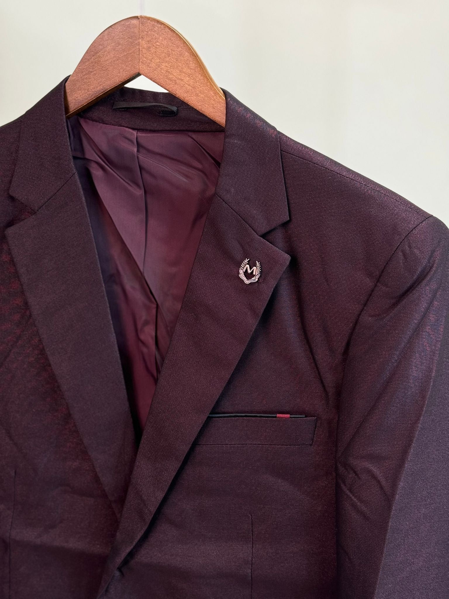 MODERNO BURGUNDY BLAZER