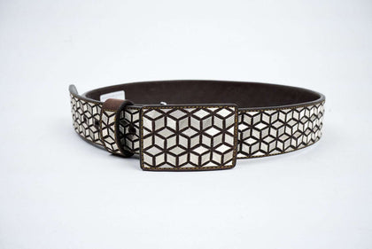 SILVER BELT CUBE CHOCOLATE