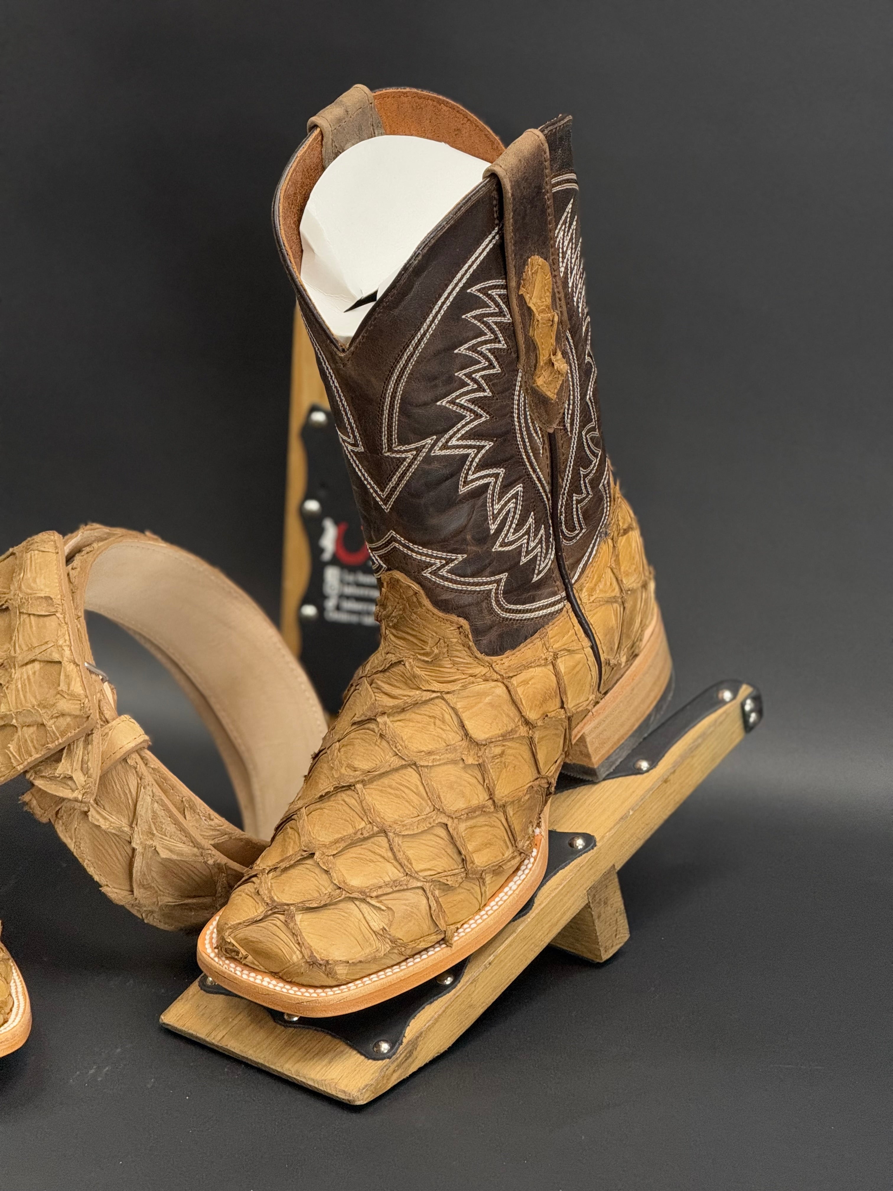 HERRADURA EXOTIC CAMEL OFF SA MIEL SOLAR FISH BOOTS