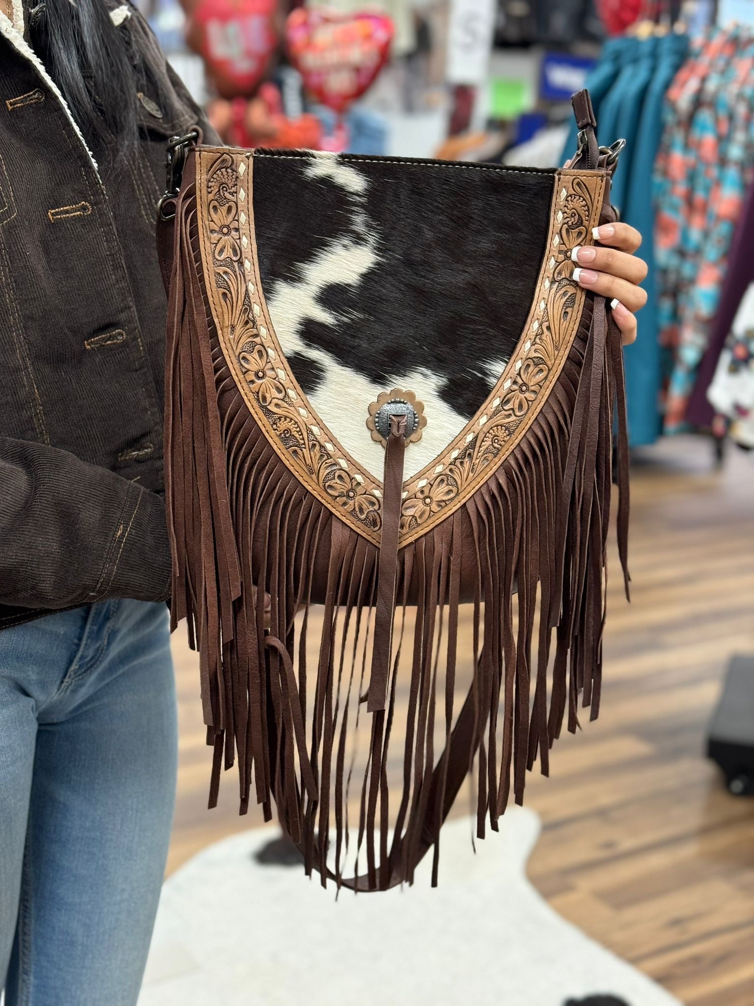 CROSSBODY BAG DARK BROWN HAND TOOLED BLACK & WHITE COWHIDE FRINGE