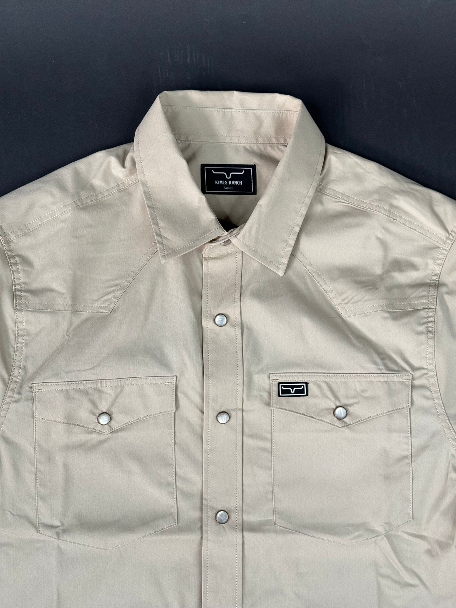 KIMES RANCH SHORT SLEEVE LIGHT KHAKI SNAP