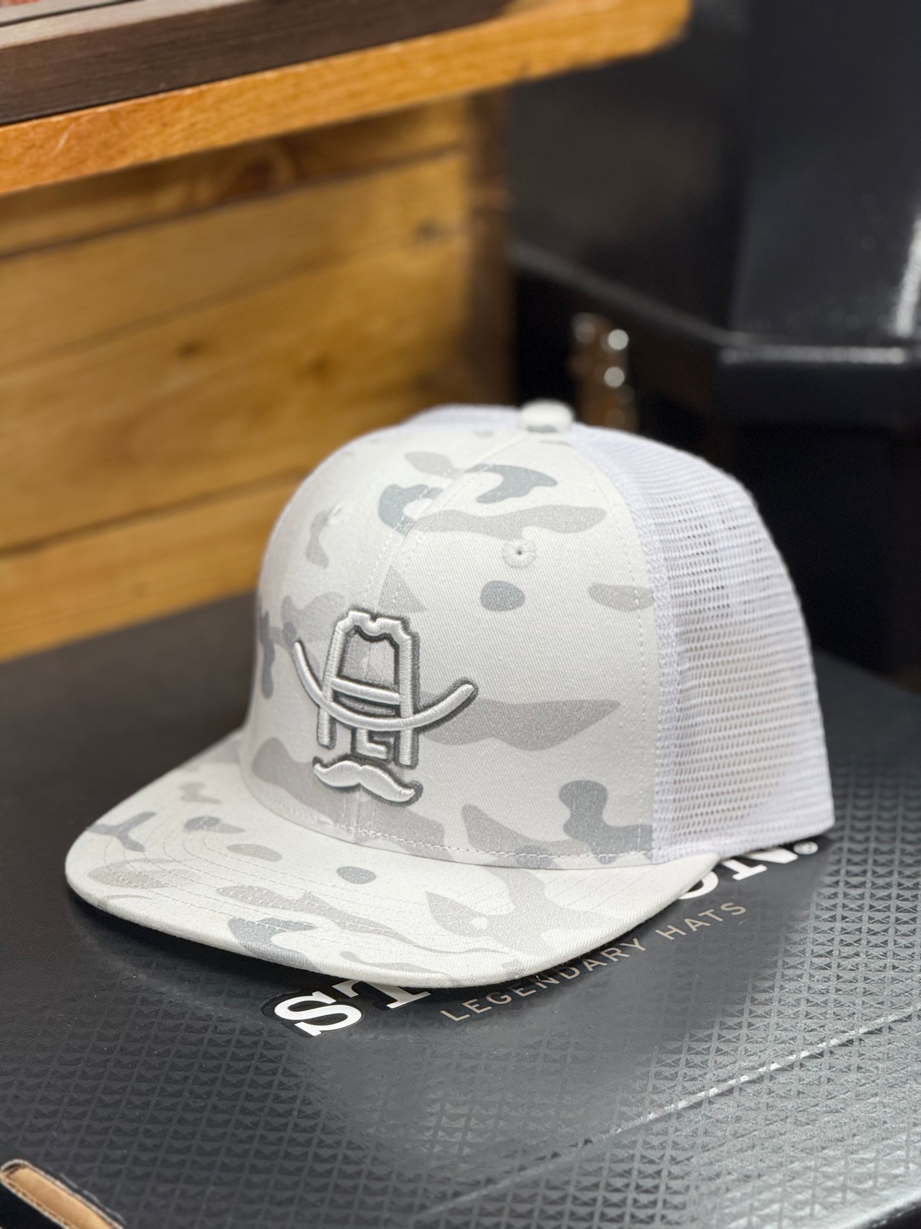 COWBOY COOL LOGO WHITE GREY CAP