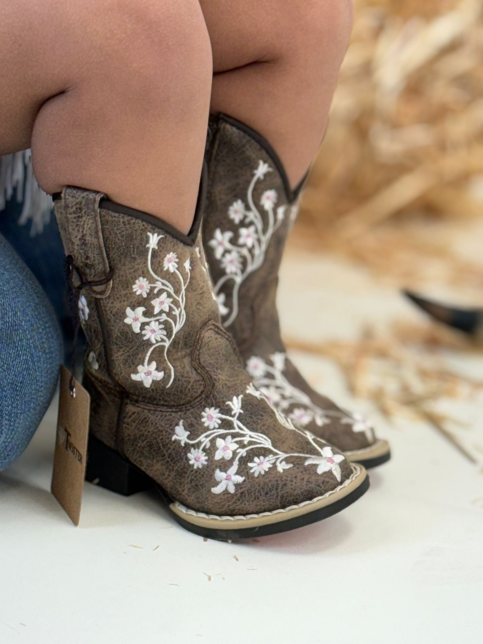 TWISTER LILY BOOT